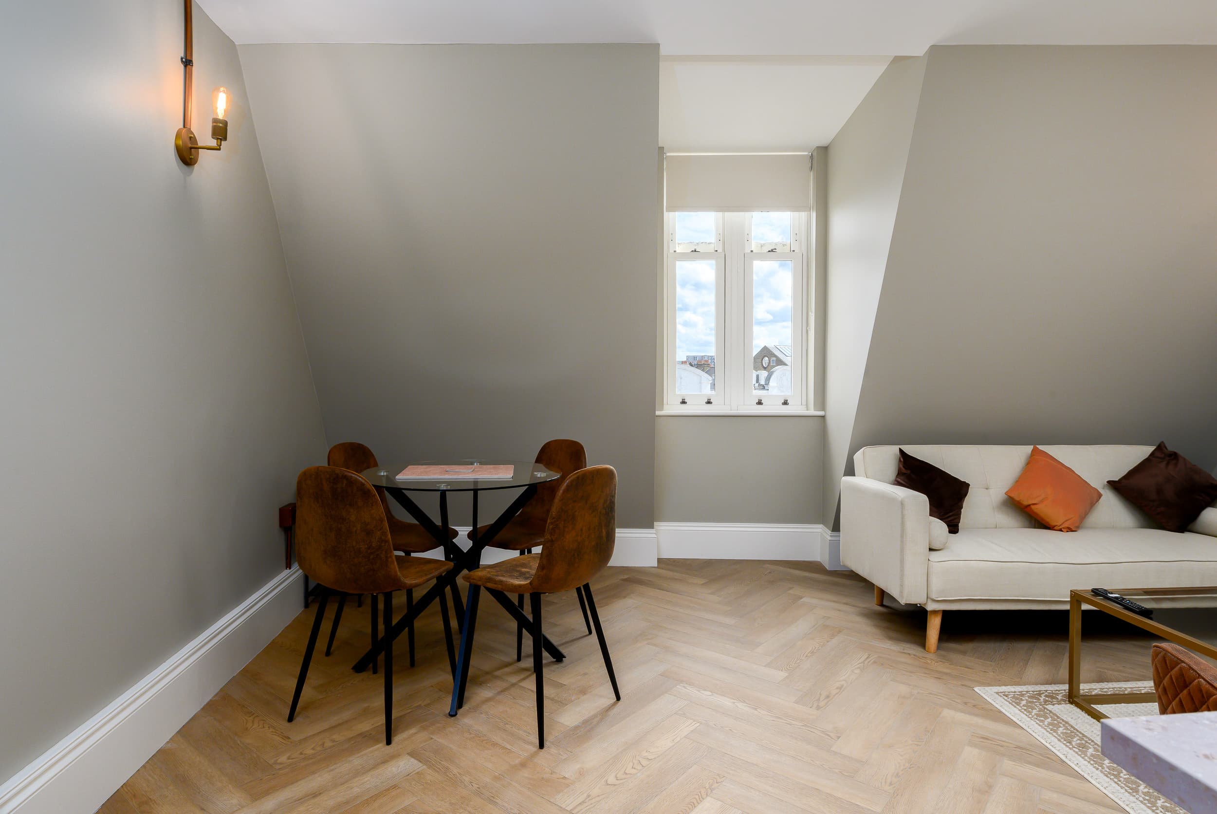 1 bed serviced apartments, Brixton Loft4