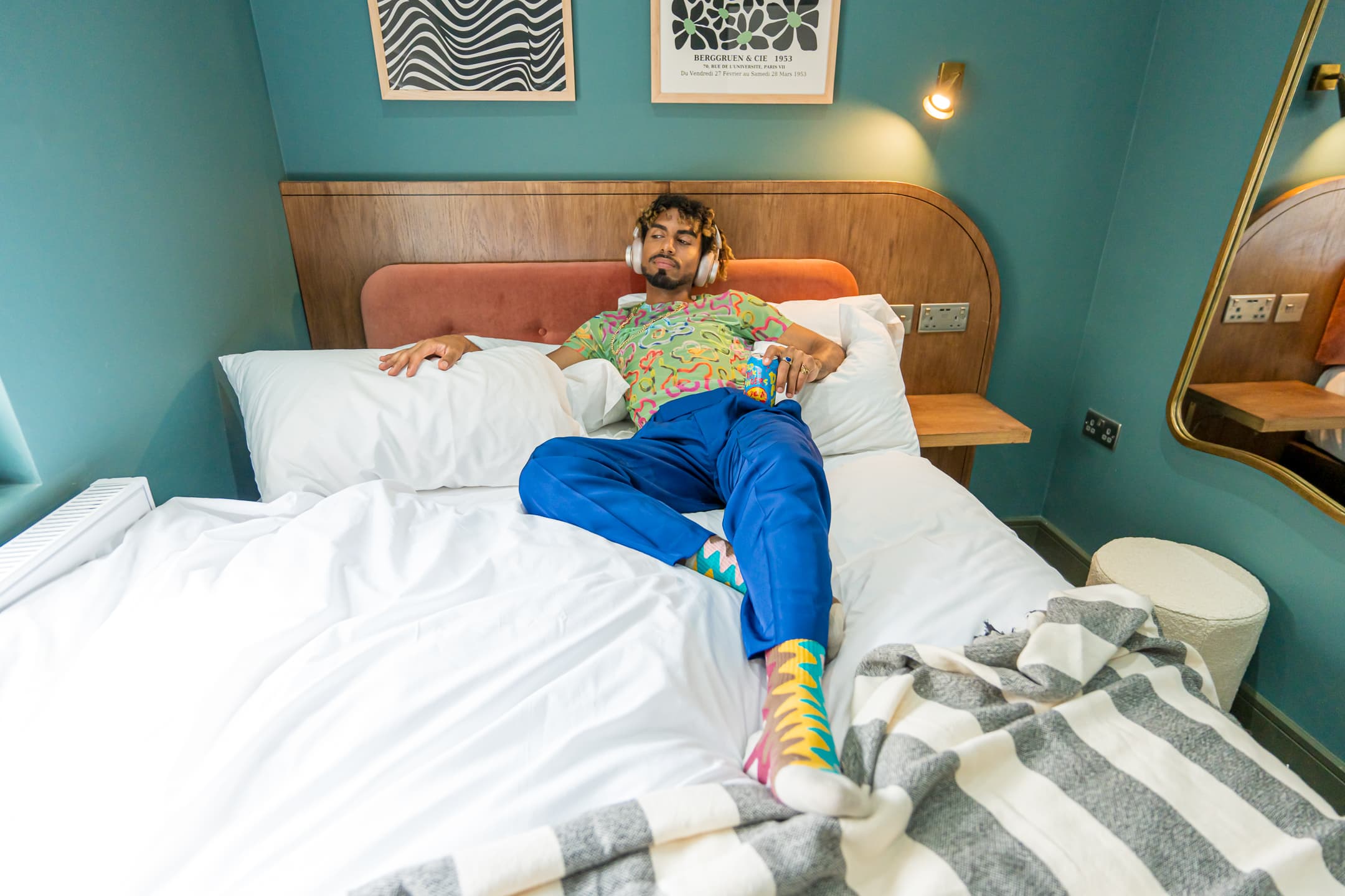 2023-06-27-Johnny-Your-Apartment-7400352