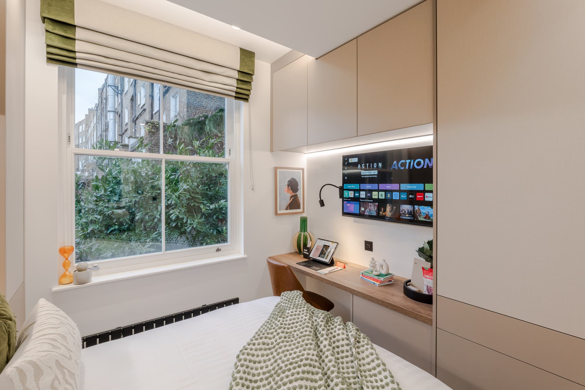 3-Kensington-Serviced-Apartments-Apartment-8