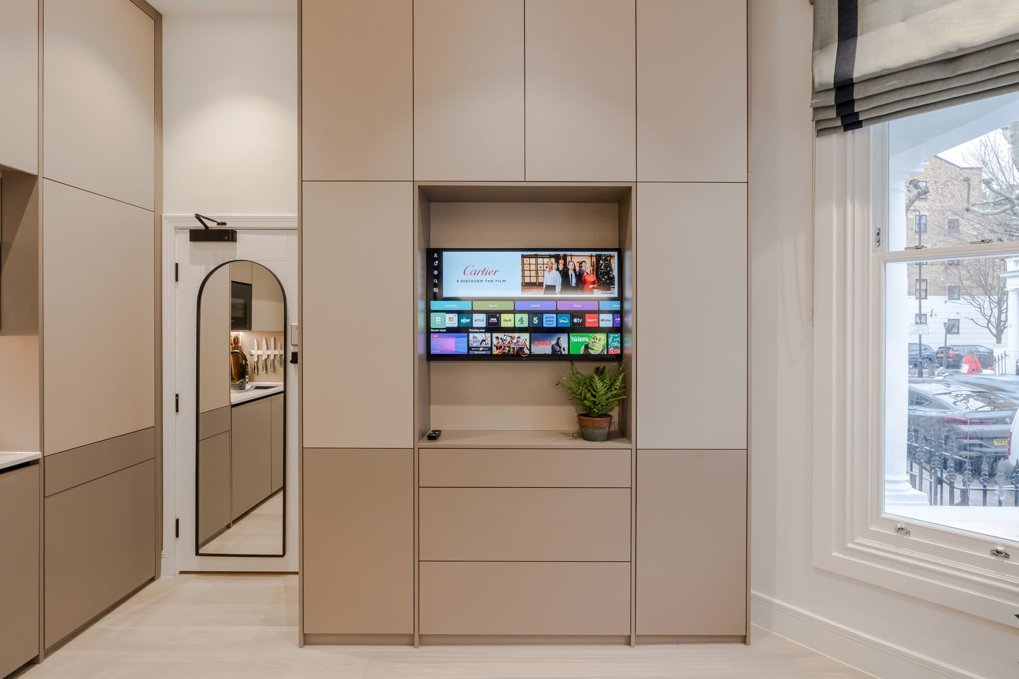 4-1-Kensington-Serviced-Apartments-Apartment-5