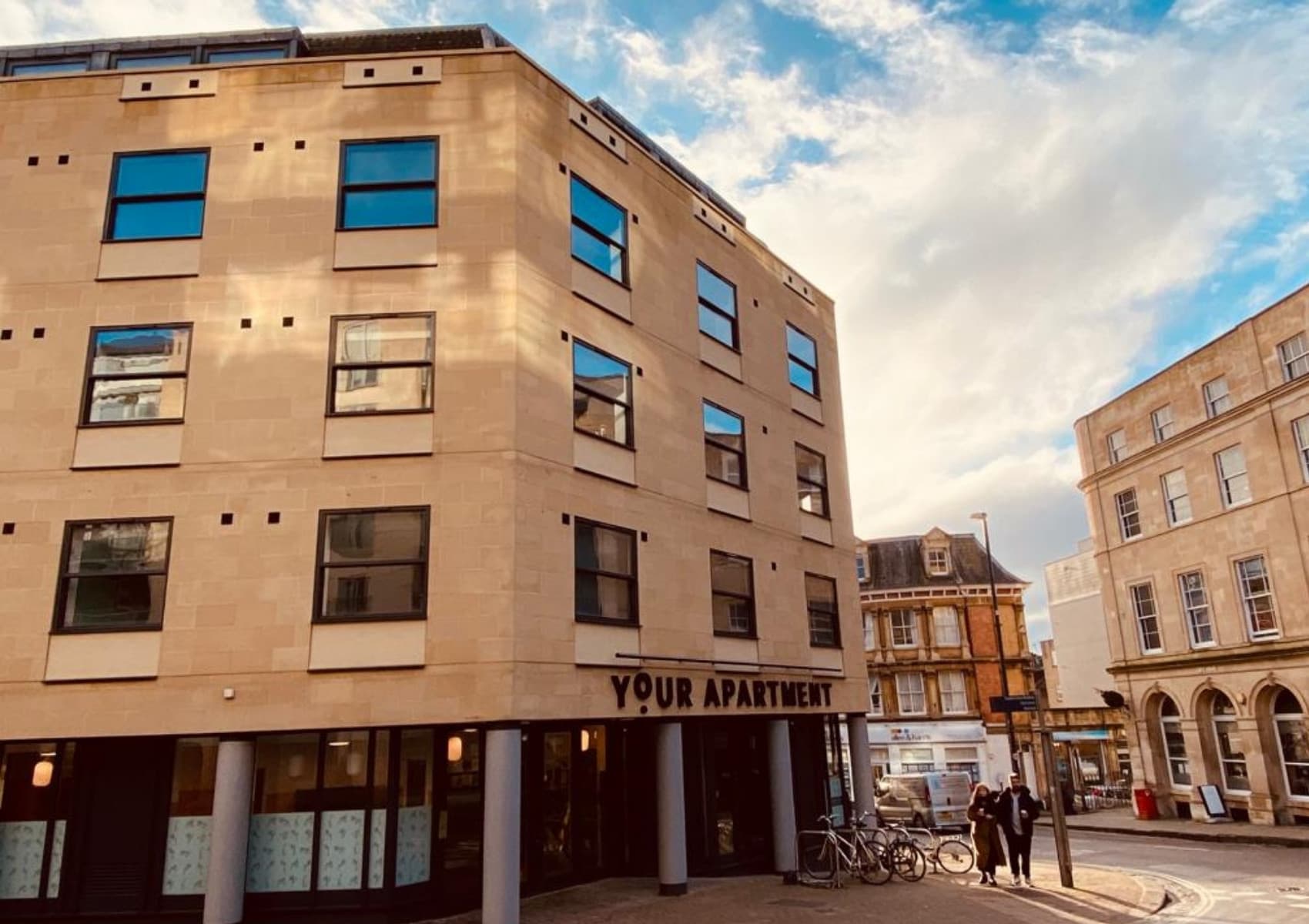 5 Budget Friendly Stays in Bristol Guide