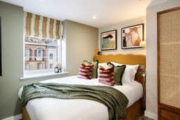 Bedroom-at-Your-Apartment-Colston-Street-1-bed