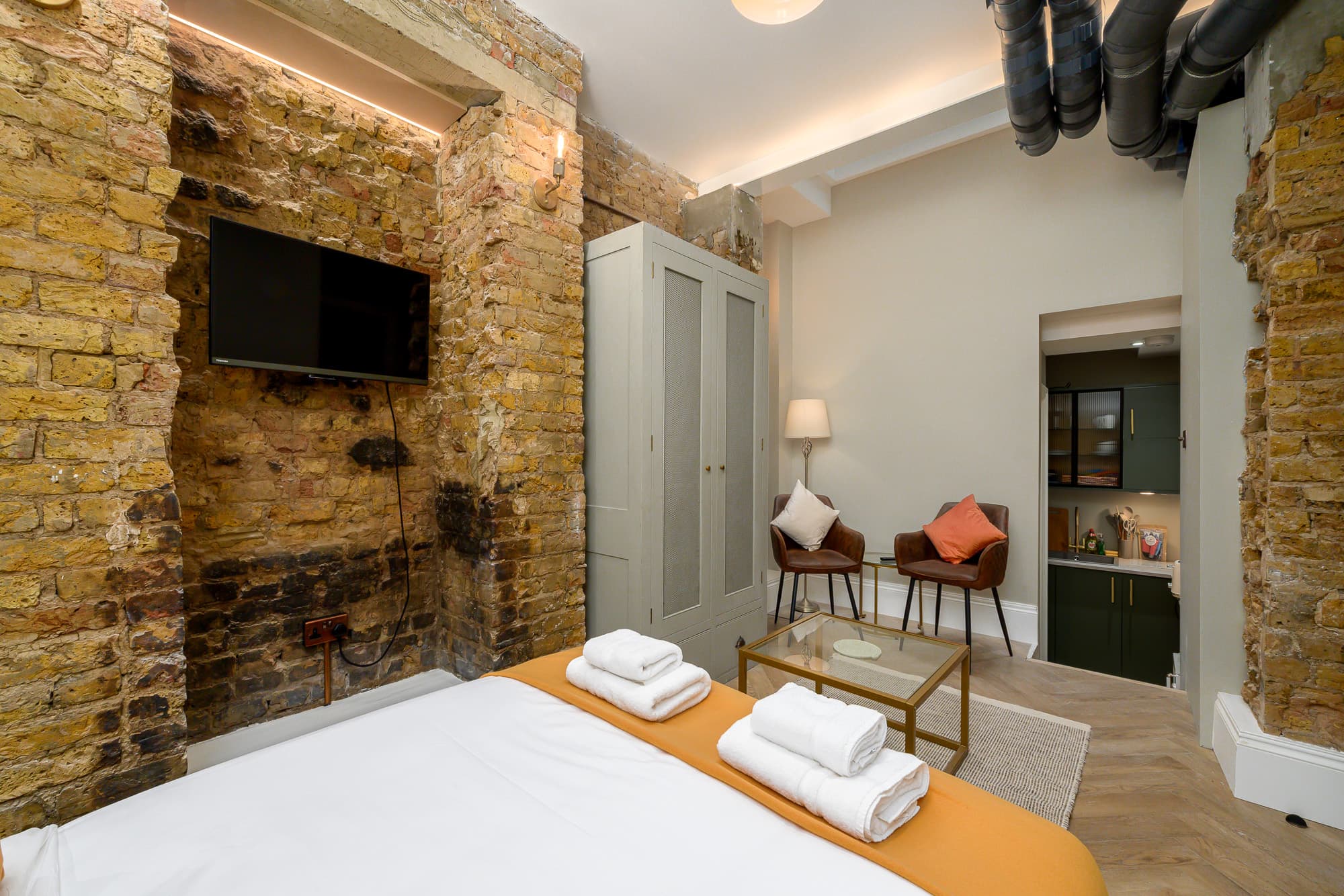 Brixton Loft Deluxe Studio4