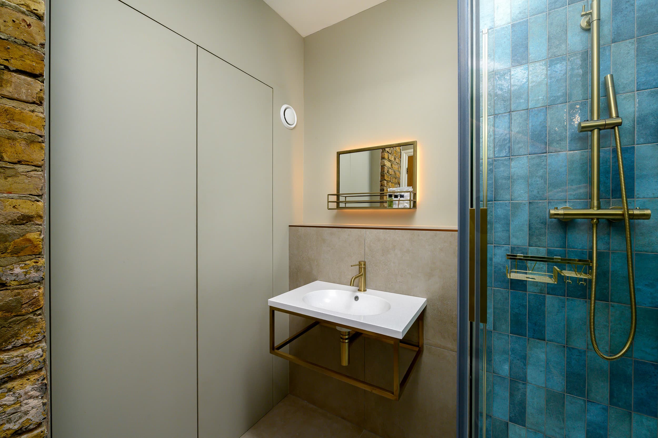 Brixton Serviced Apartments - Deluxe Studios 4