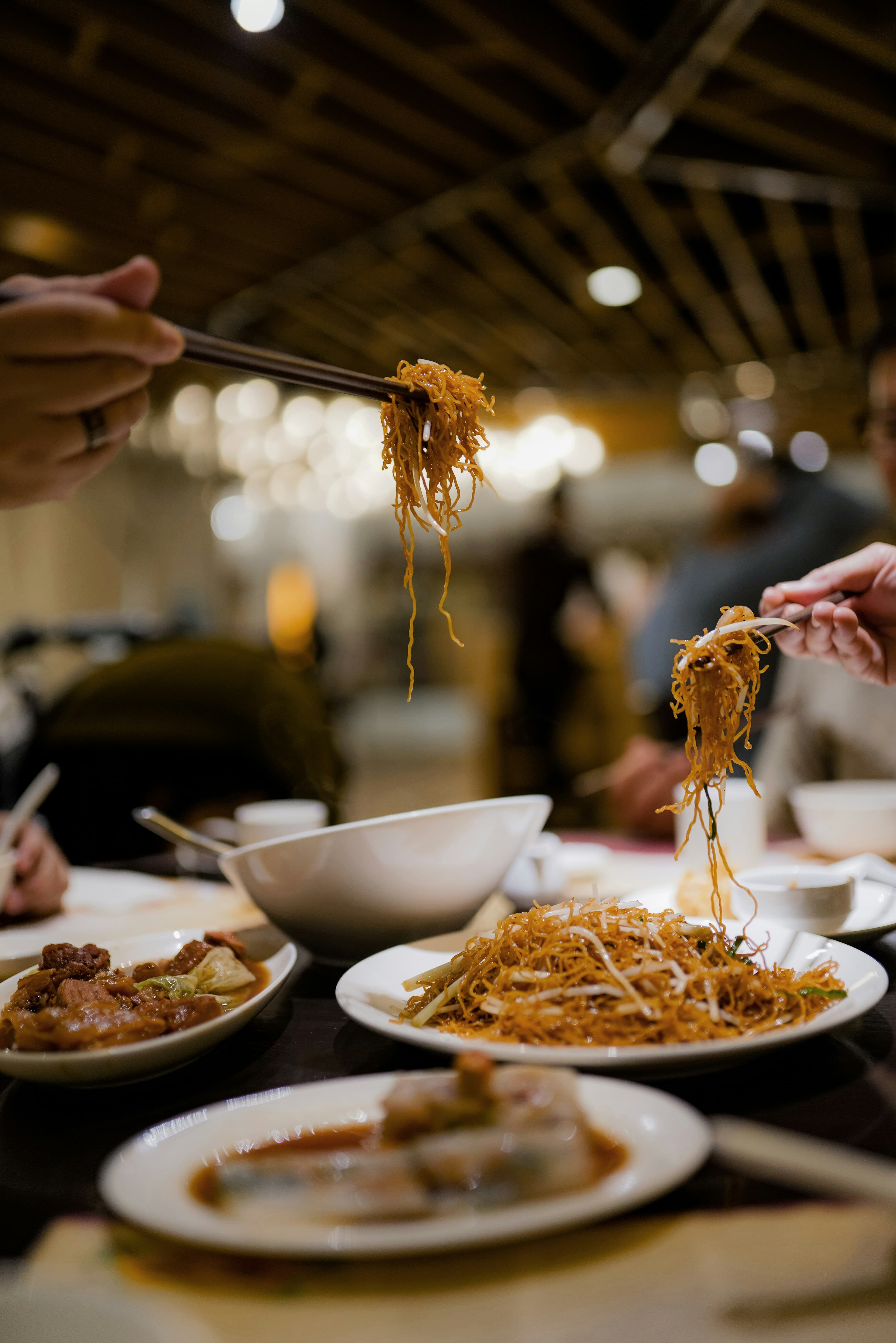Chinese restaurants near serviced apartments