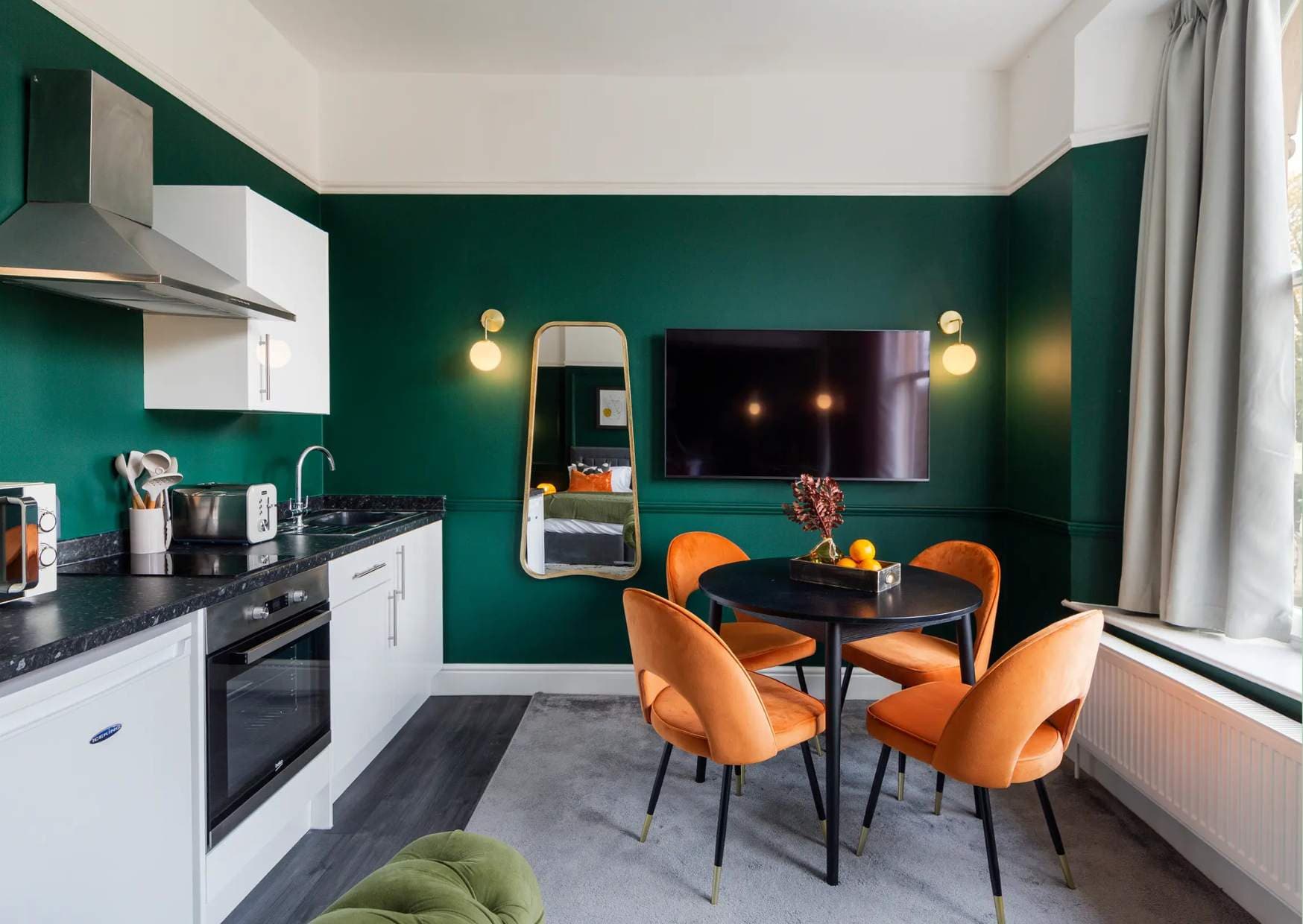 Clifton House Studio Apartments in Bristol