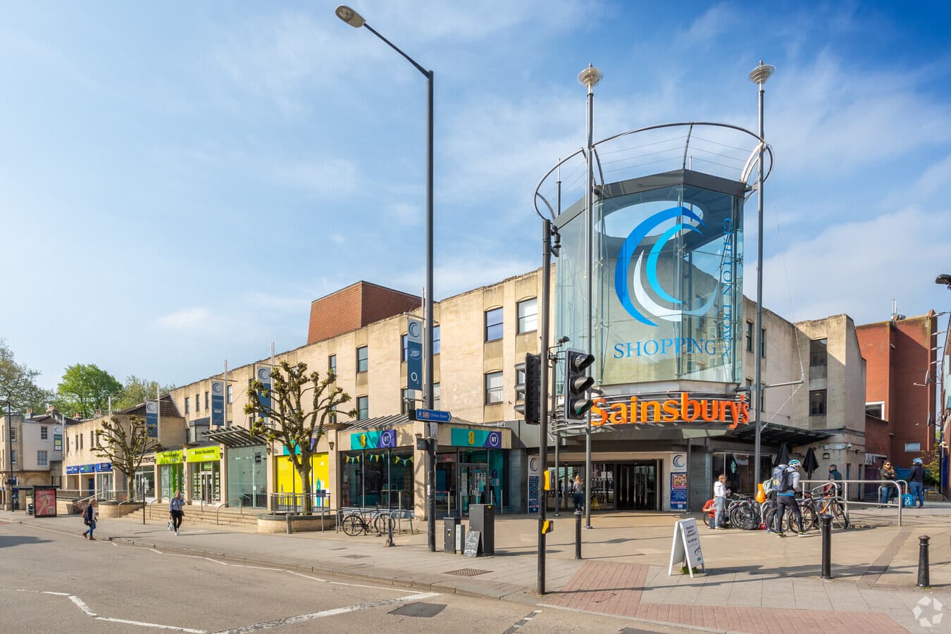 Clifton-Downs-Shopping-Centre-1