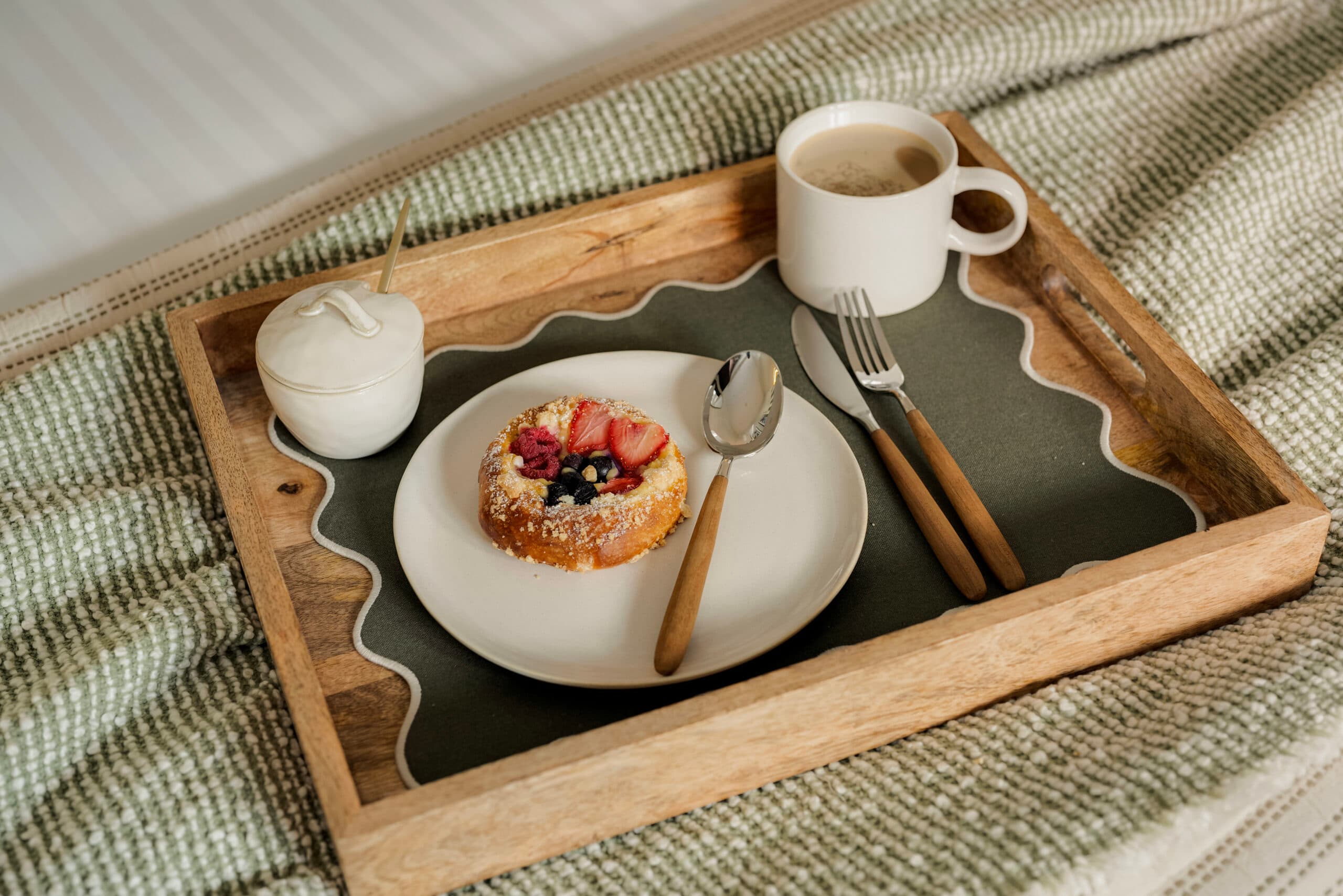 Clifton-Road-Serviced-Apartments-13-1-scaled