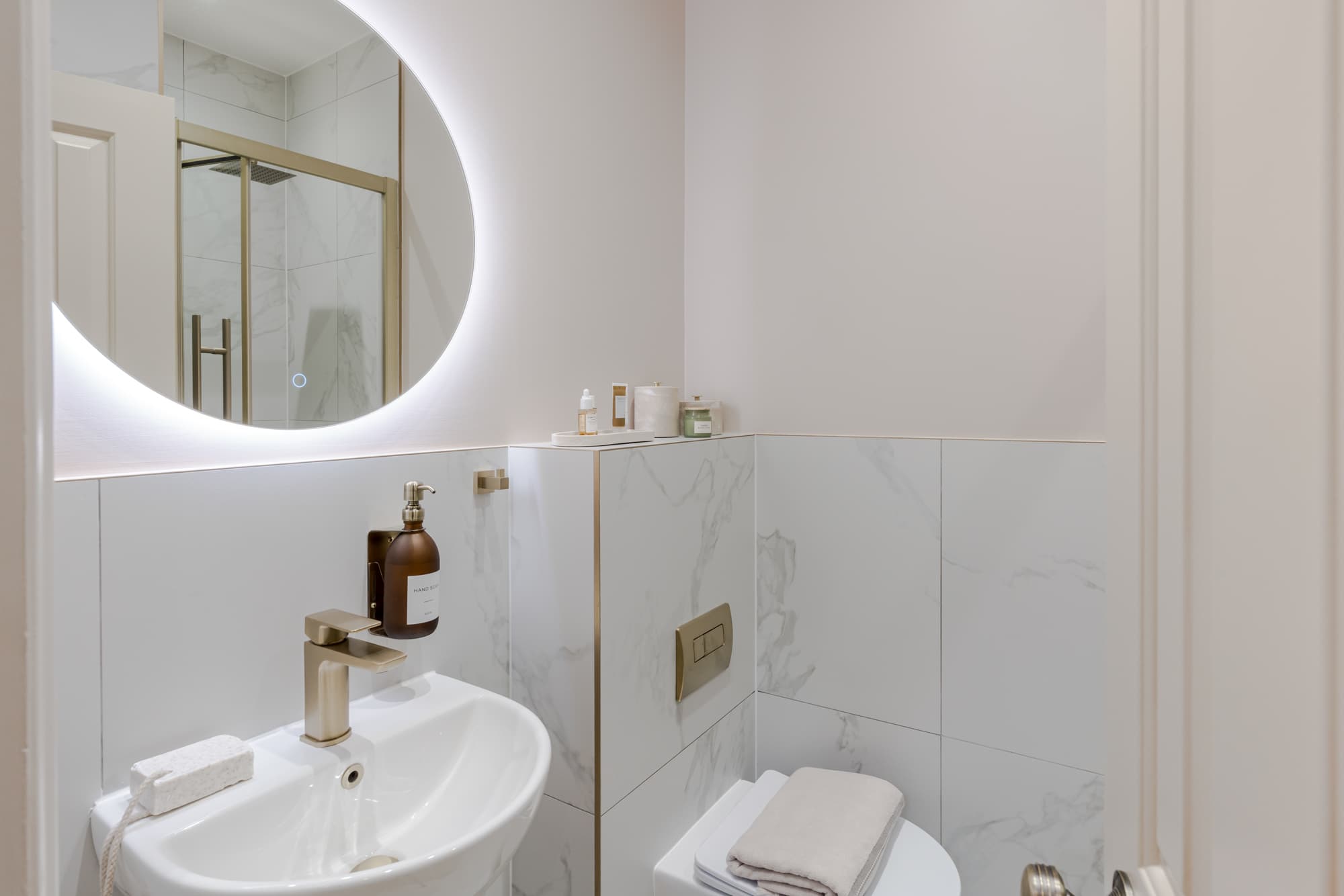 Earl's Court Serviced Apartments for Groups_18