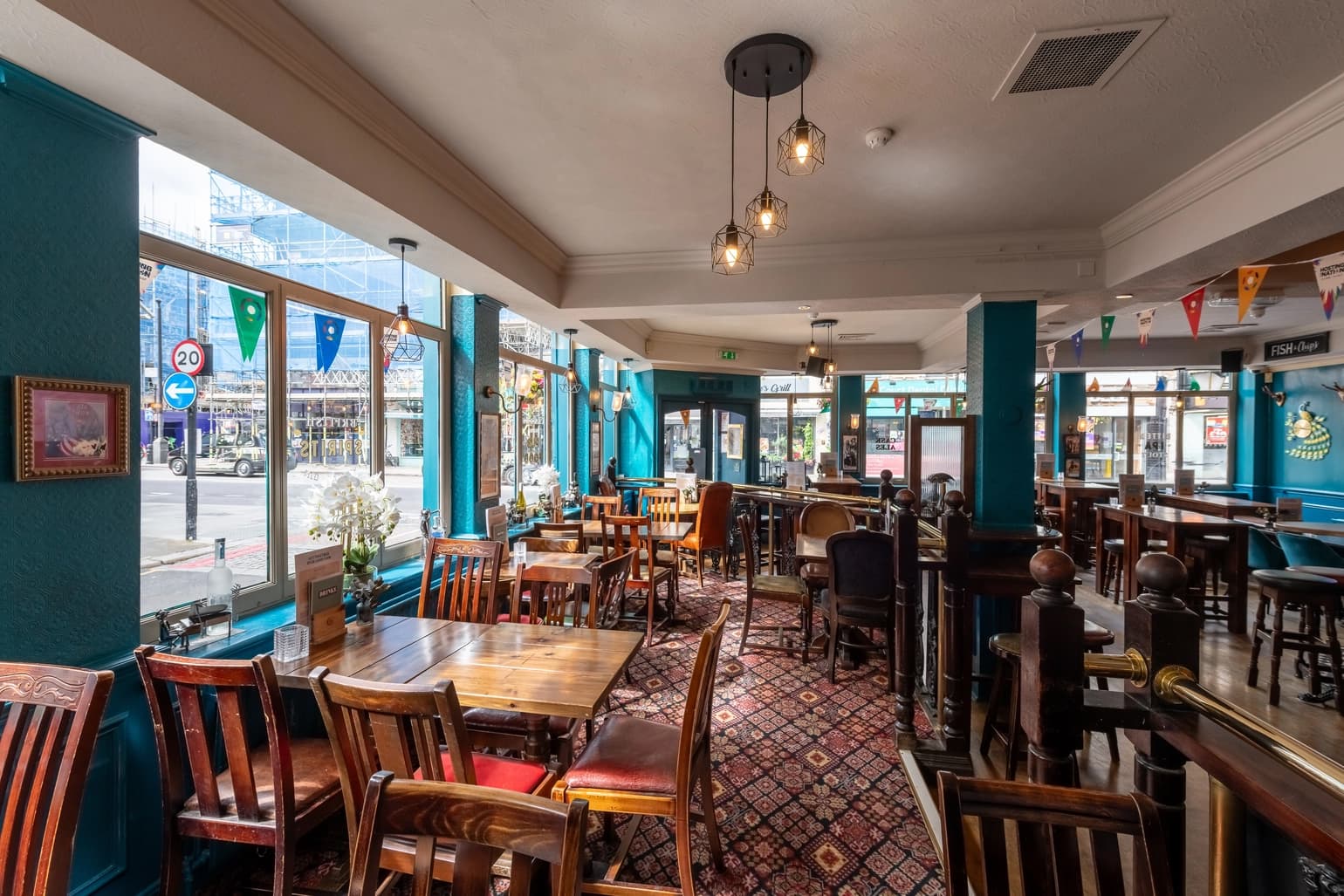 Earls-Court-Tavern-2