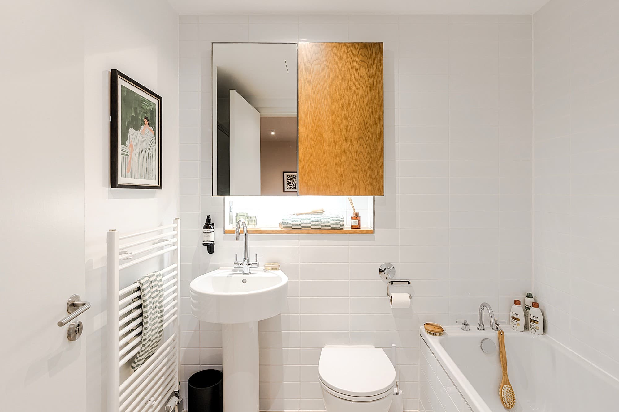 Kings-Cross-Serviced-Apartments-One-Bed-With-Balcony-3