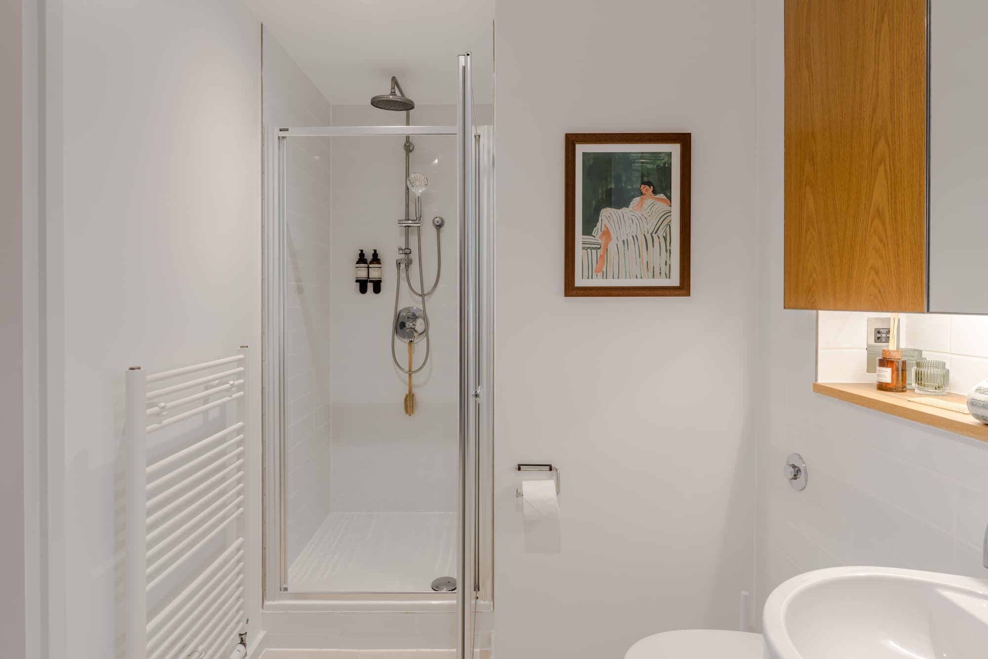 Kings-Cross-Serviced-Apartments-Penthouse-With-Balcony-11