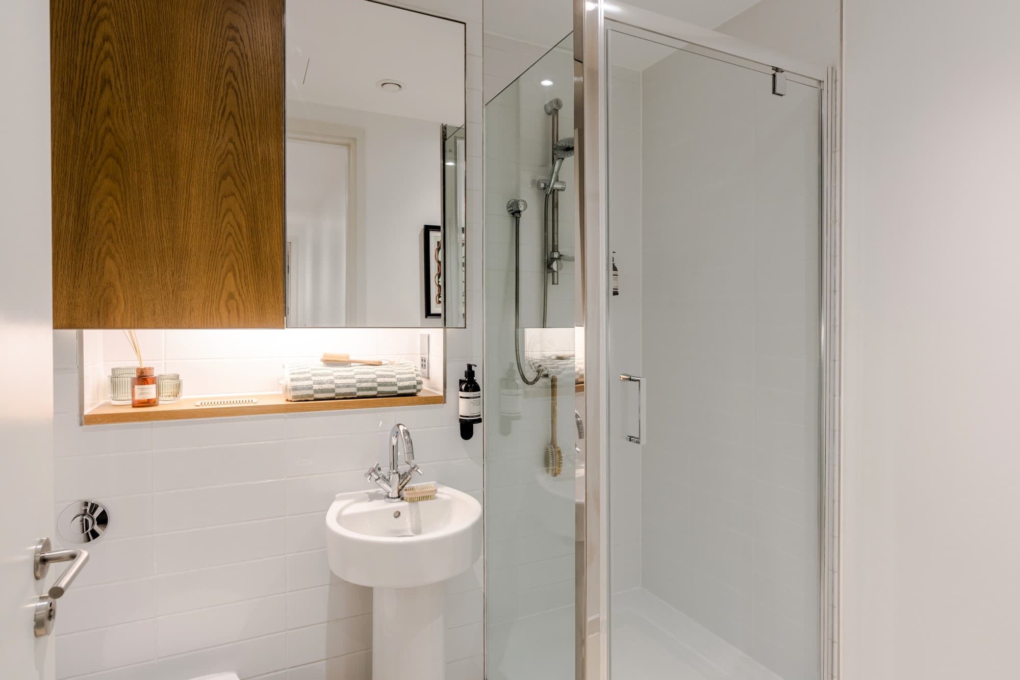 Kings-Cross-Serviced-Apartments-Penthouse-XL-With-Balcony-14