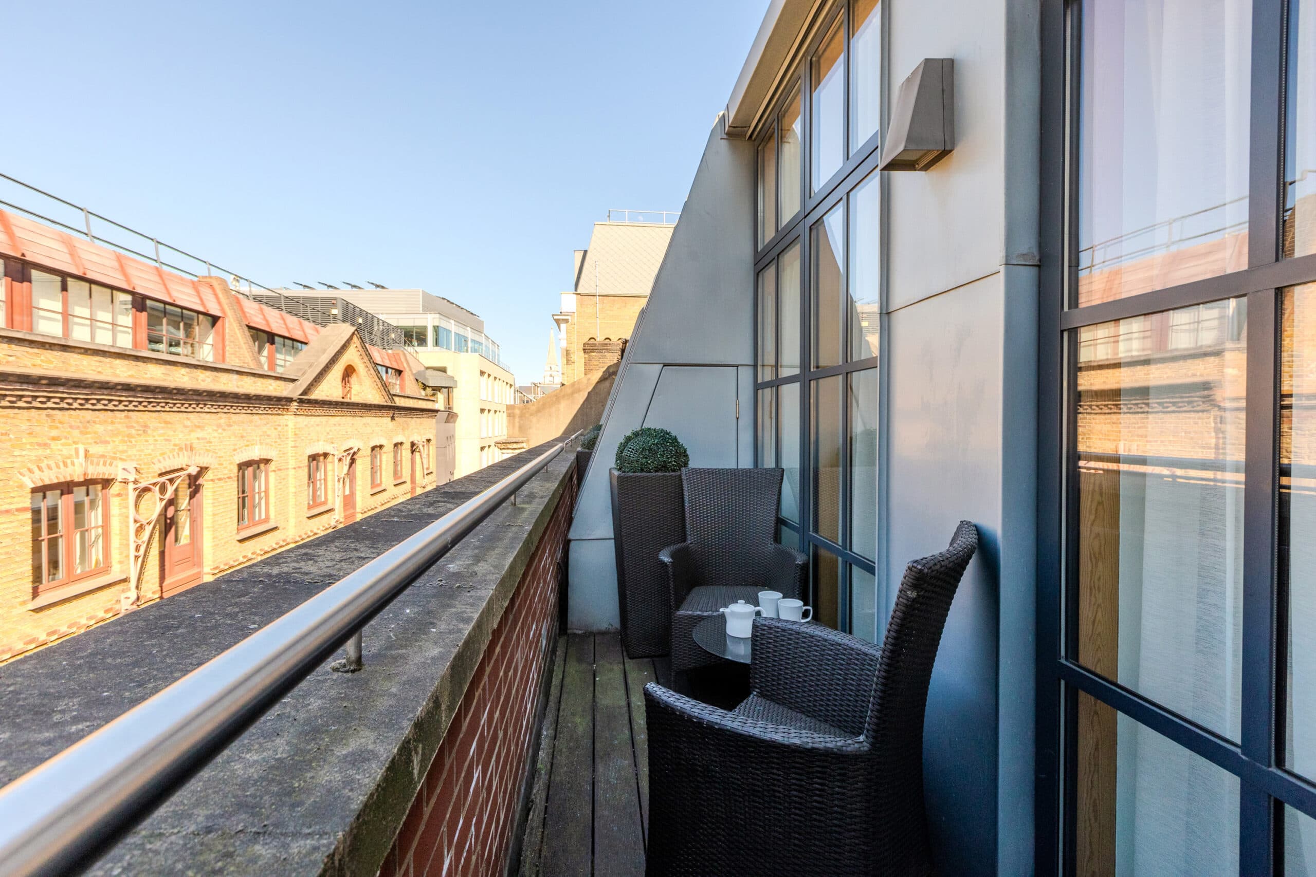 Liverpool-Street-Serviced-Apartments-2BR-1-scaled