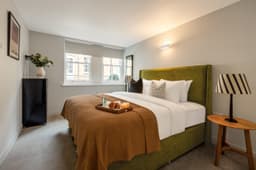 Liverpool-Street-Serviced-Apartments-S1B-8-scaled