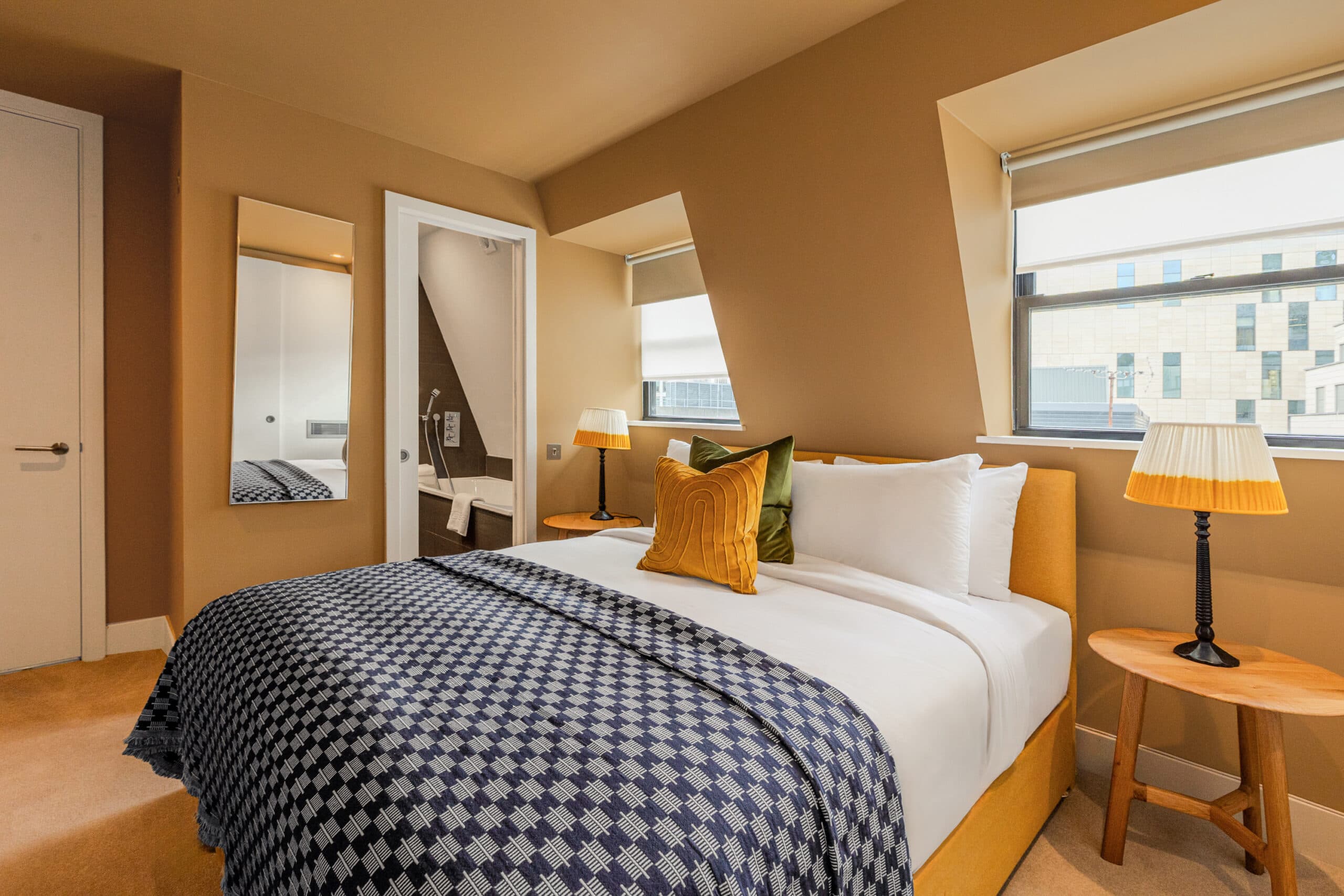 Monument-Serviced-Apartments-Penthouse-27-scaled