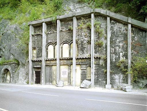 Photo-Credit_Old-Clifton-Rocks-Railway