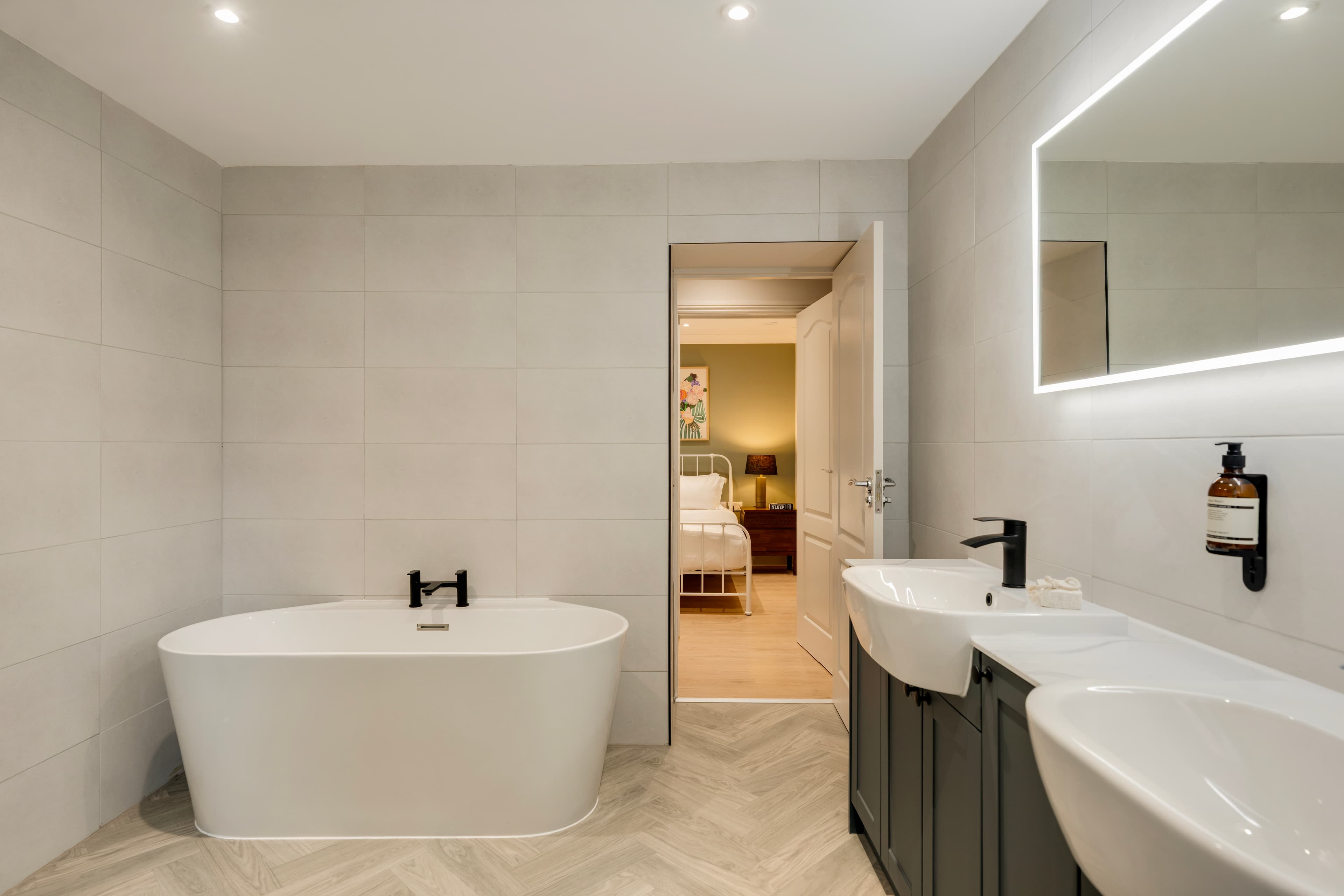 Serviced Apartments Meridian Place110