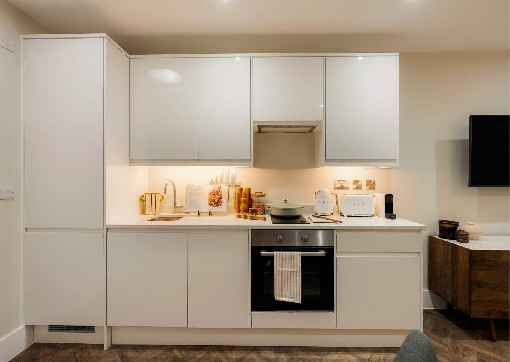 Serviced Apartments with design led kitchens in Clifton