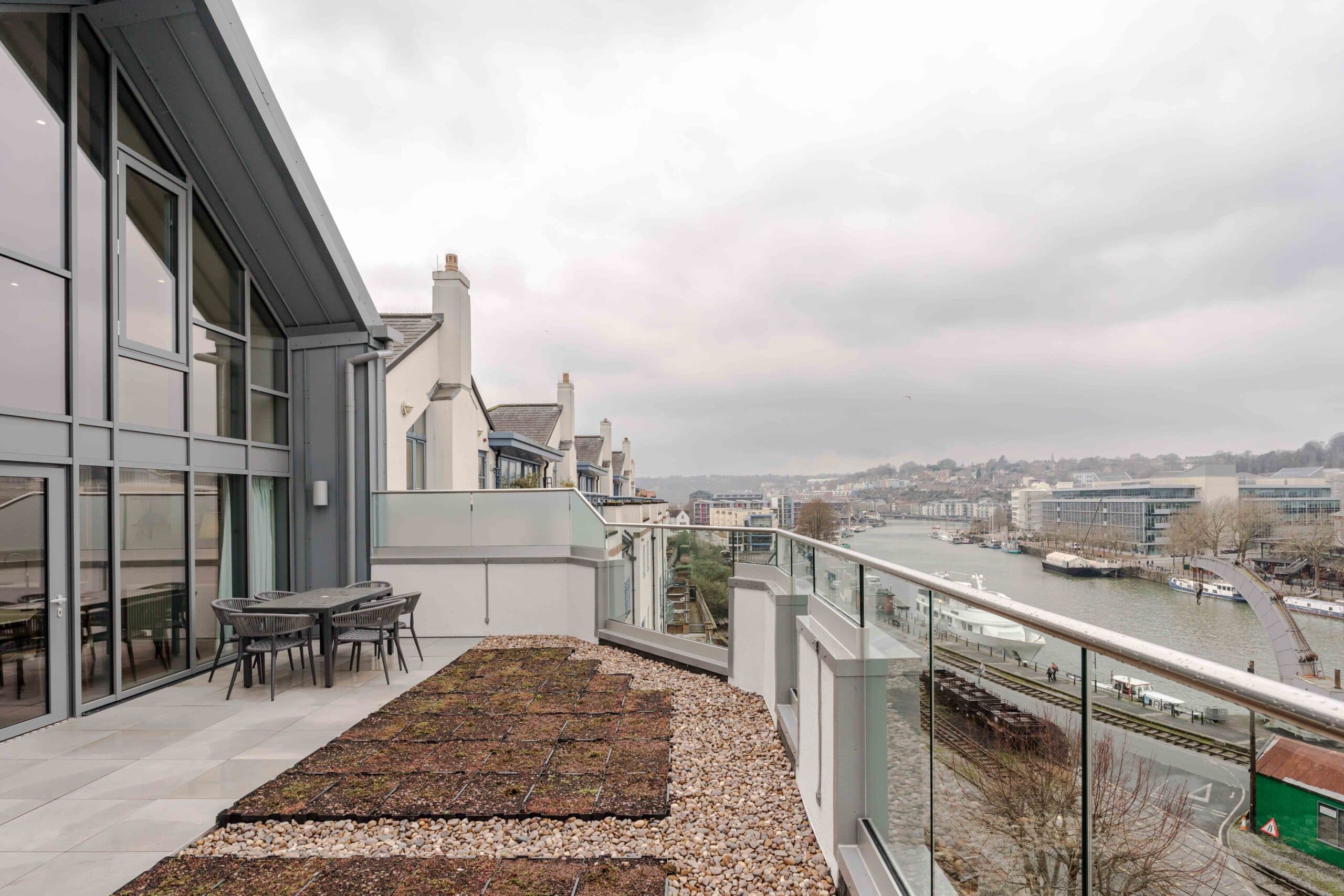 Serviced-Apartments-Wapping-Wharf-50-scaled