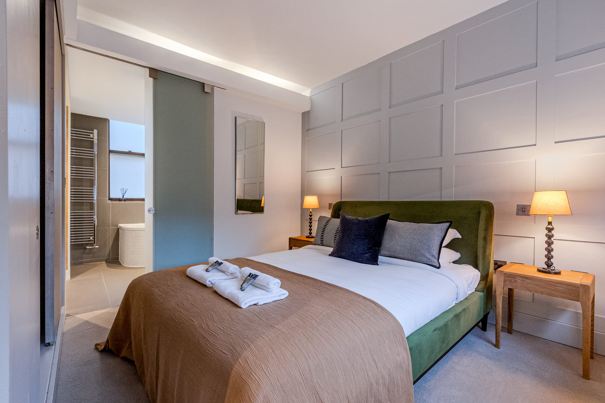 St-Pauls-Serviced-Apartments-1B-12-scaled