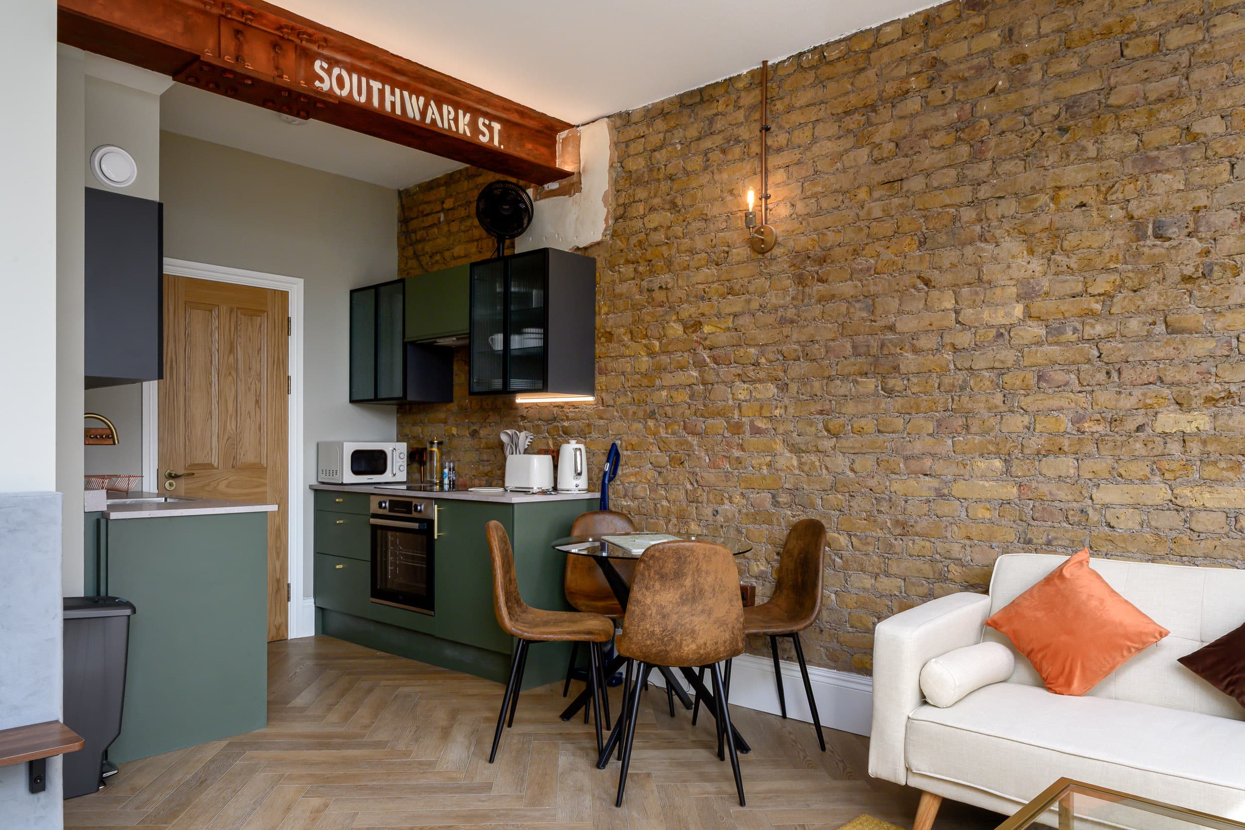 Studio apartments in Brixton with kitchens