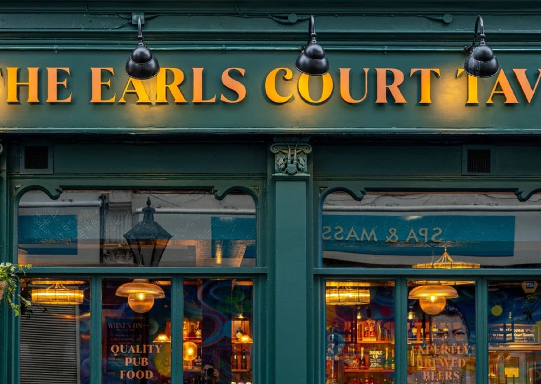 The Earl's Court Tavern, Places to Drink in Earl's Court