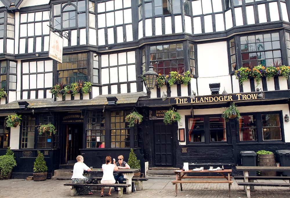 The-Llandoger-Trow-2