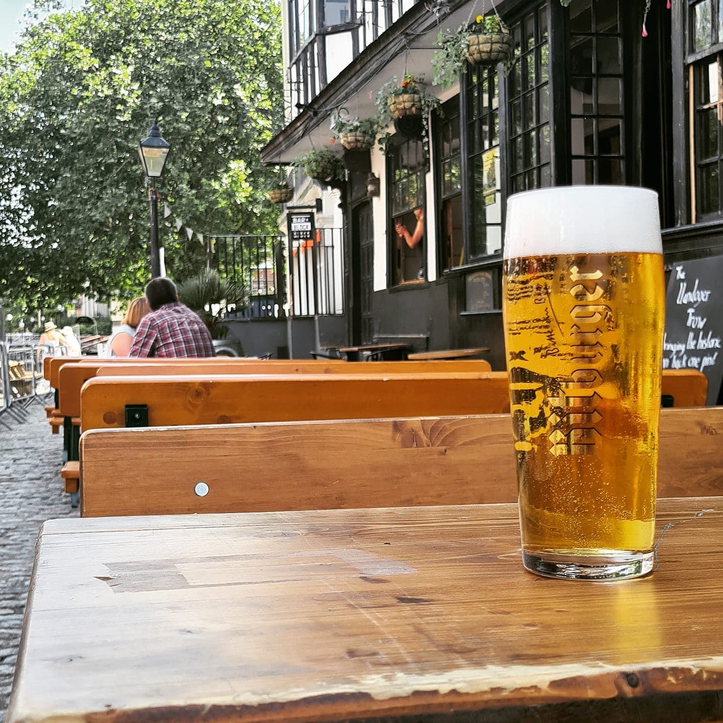 The-Llandoger-Trow-5