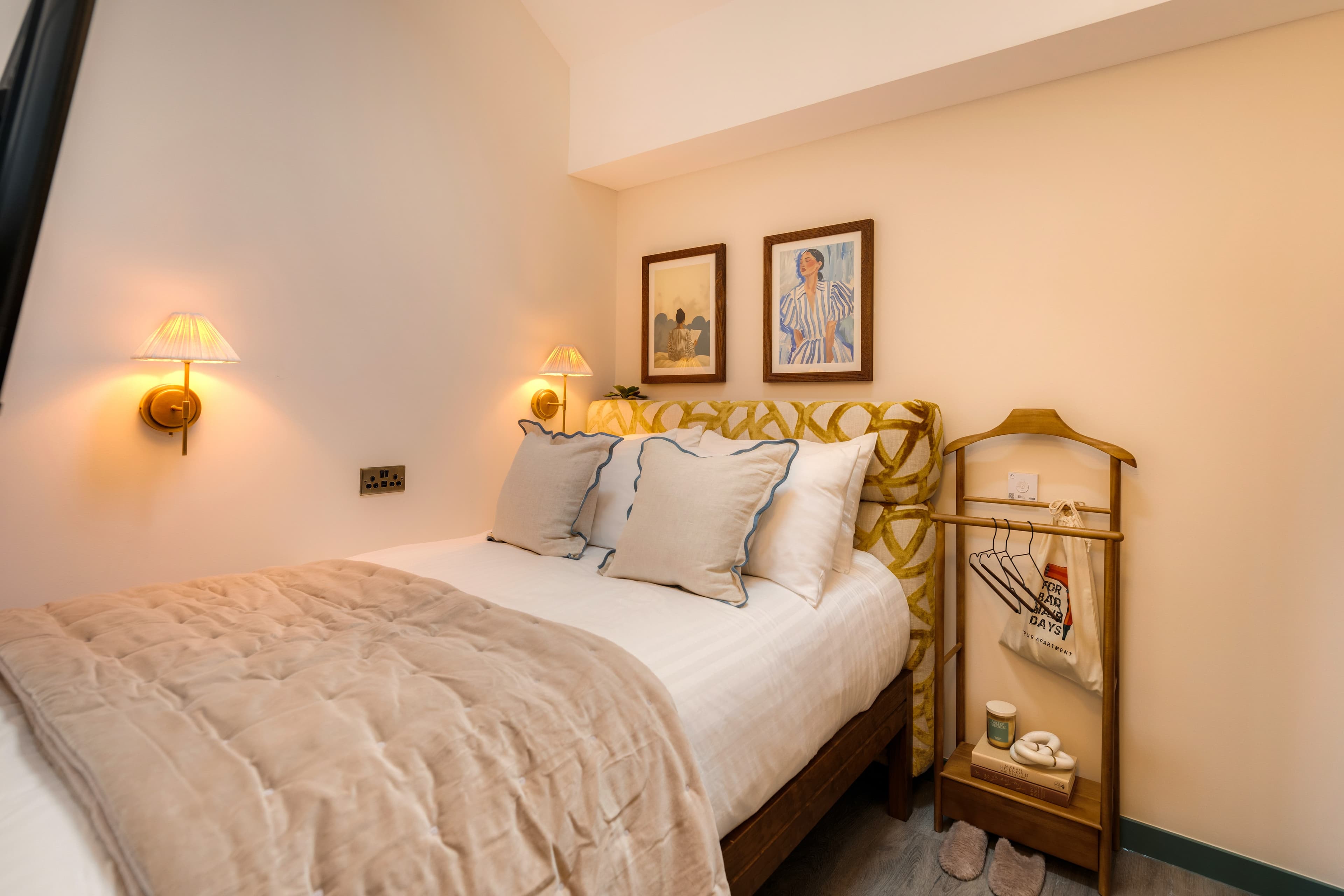 Tower Bridge Road Apartment Room4