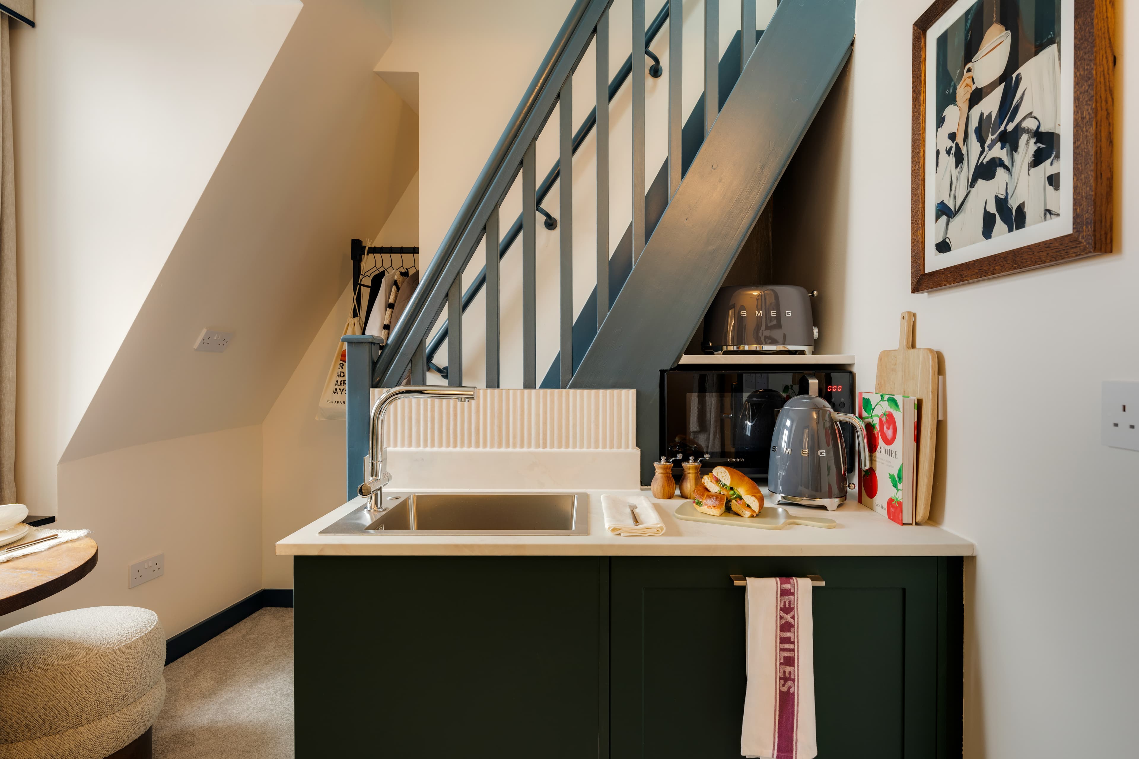 Tower Bridge Road Mezzanine Apartment12