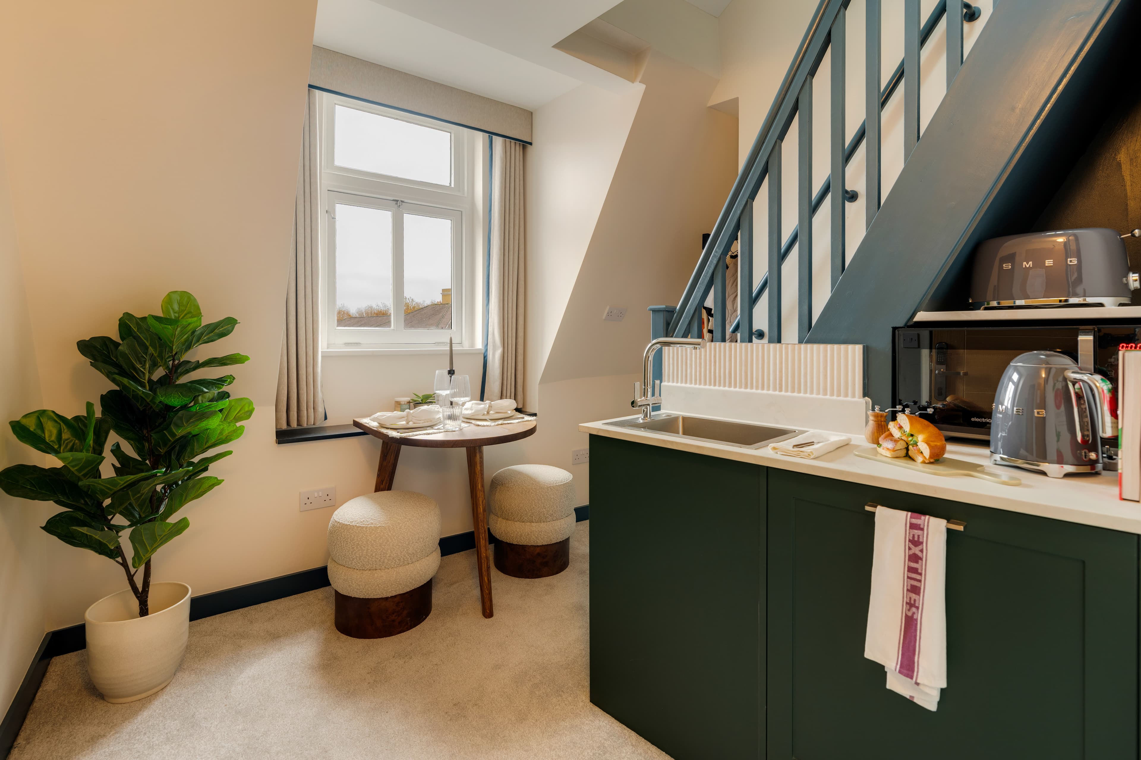 Tower Bridge Road Mezzanine Apartment3