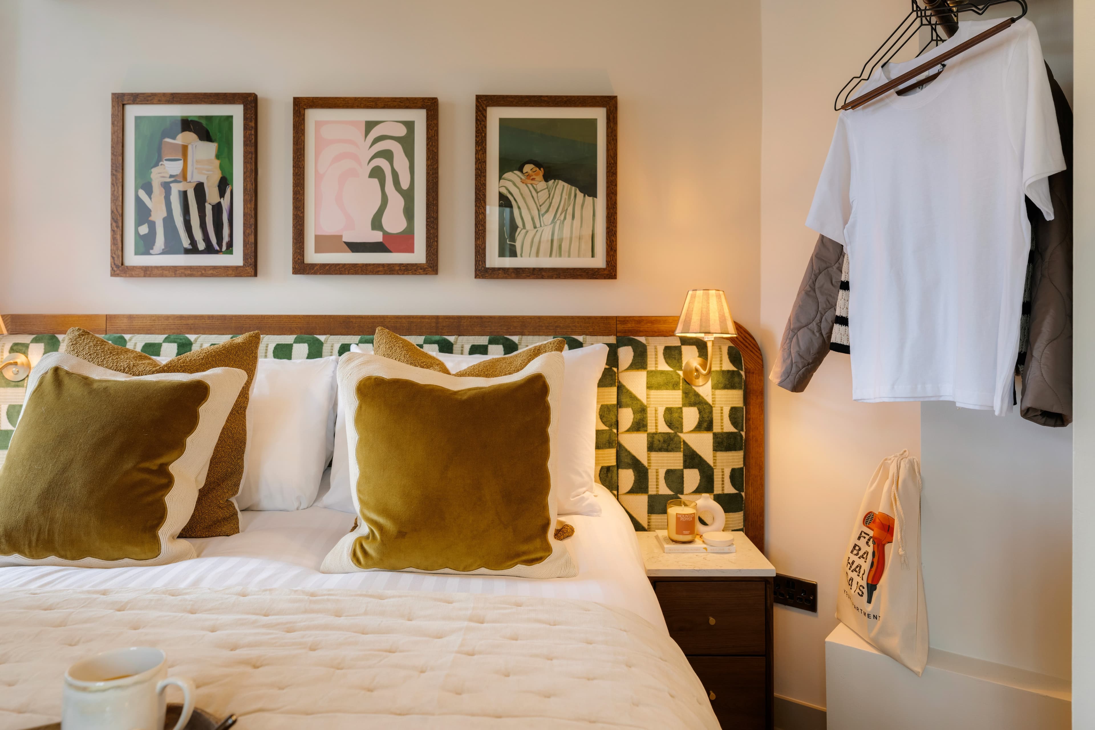 Tower Bridge Road Studio8