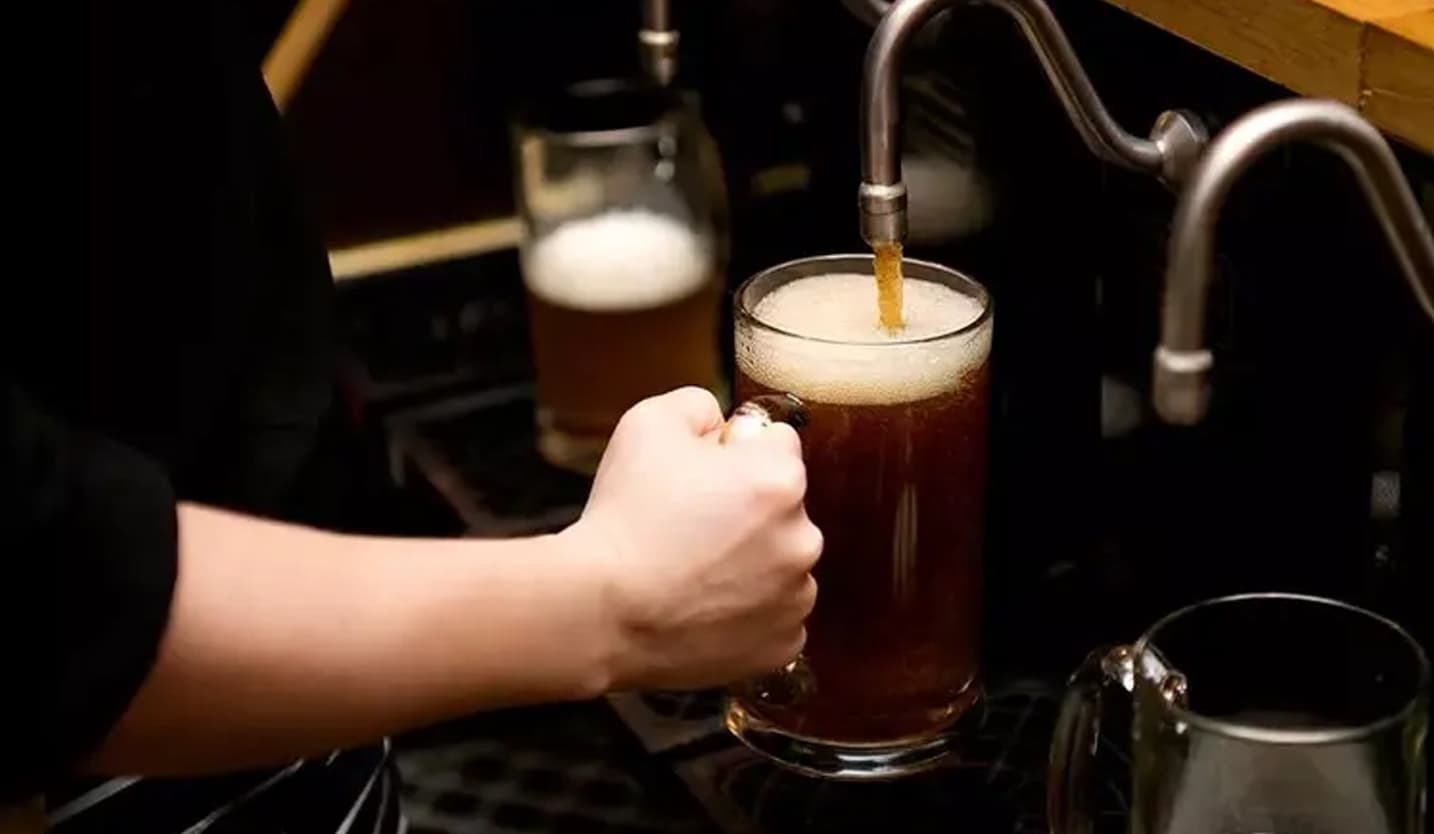 Williams-Ale-Cider-2