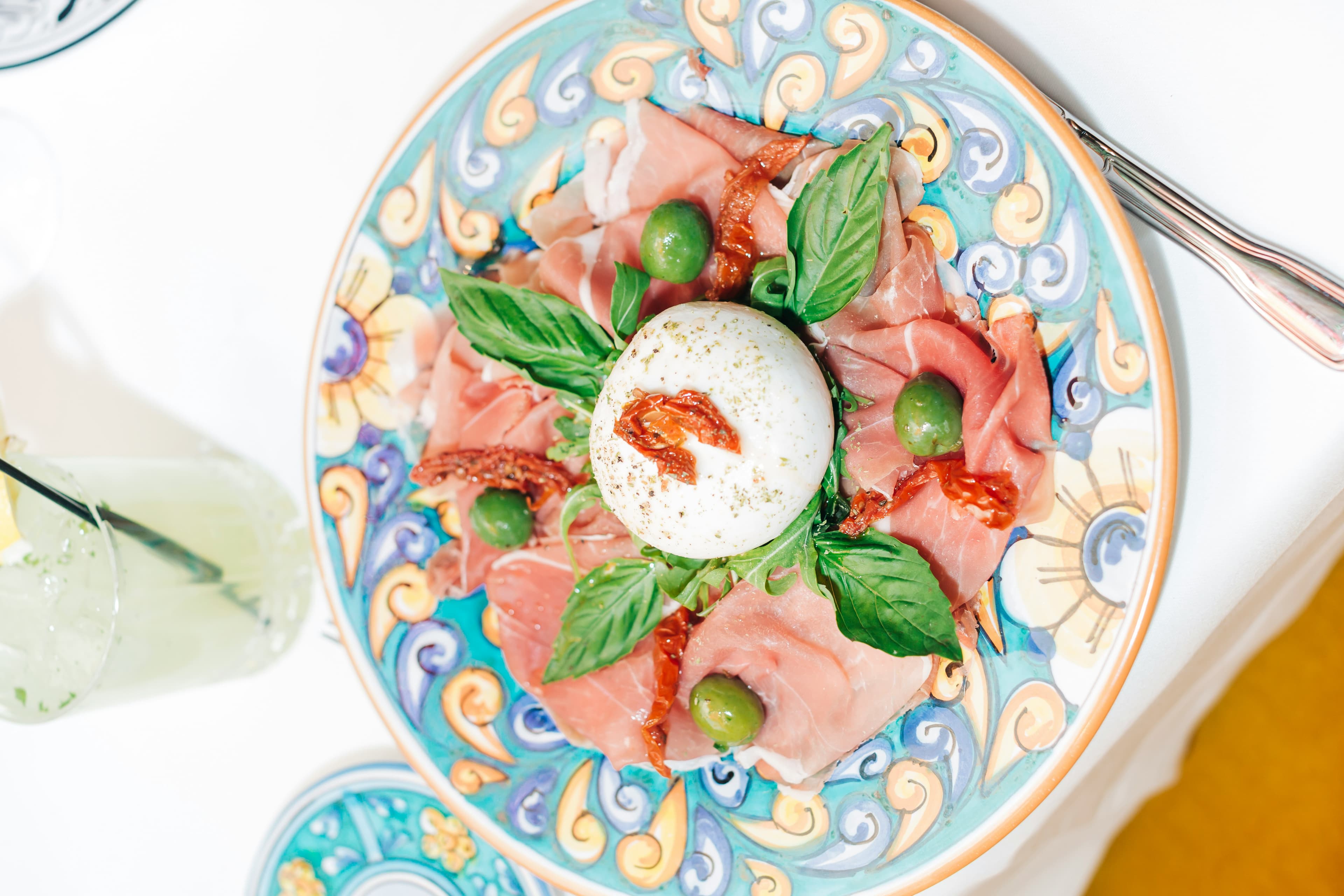 Your Apartment Chelsea - Food