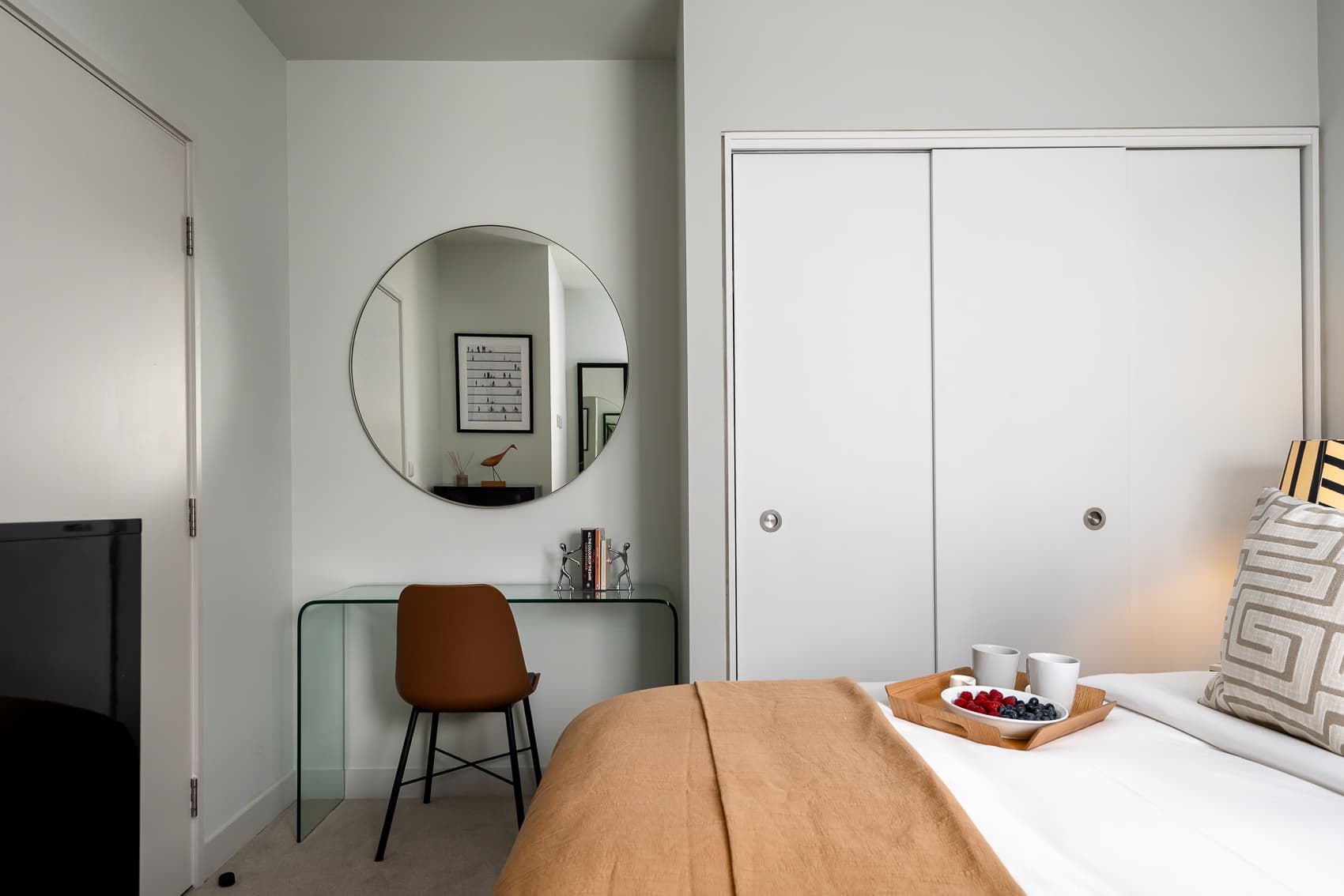 Your-Apartment-Liverpool-Street-1-Bedroom-Penthouse-13