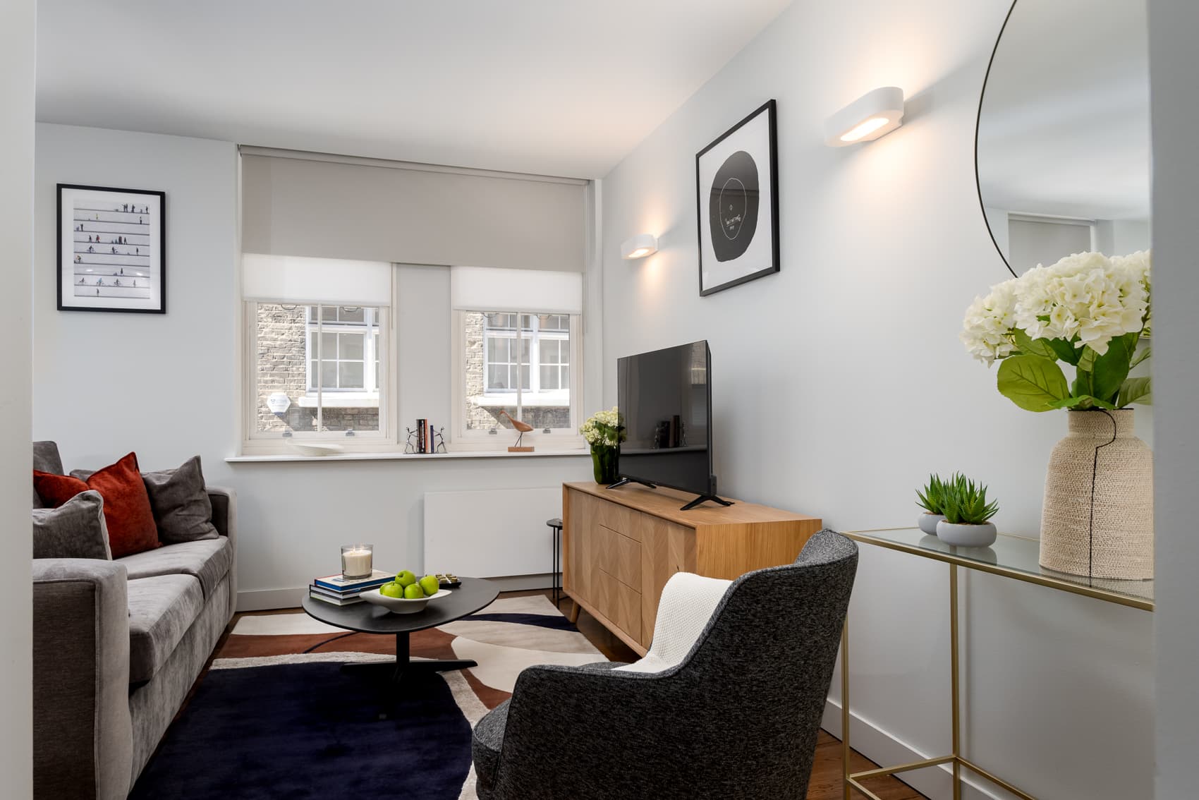 Your-Apartment-Liverpool-Street-Deluxe-1-Bedroom-With-Terrace-11