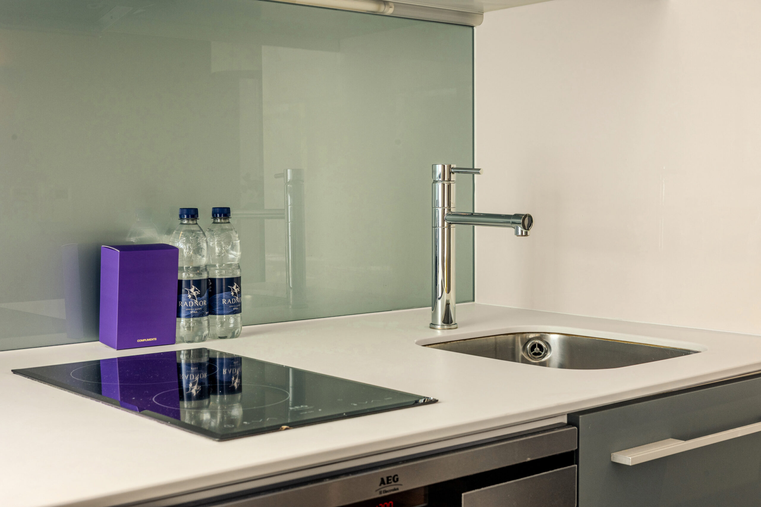 Your-Apartment-Liverpool-Street-Open-1-Bedroom-Apartment-13-scaled