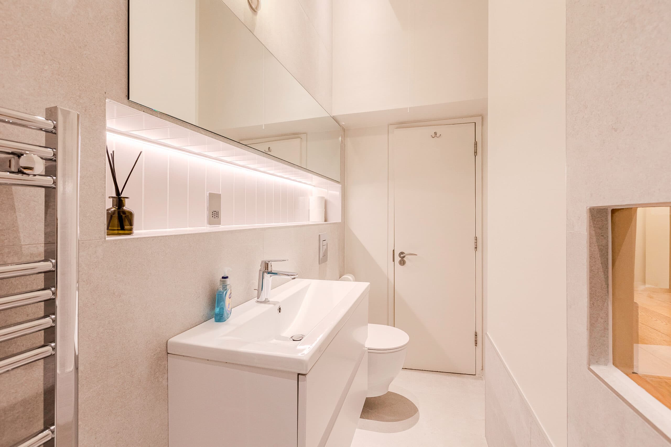 Your-Apartment-St-Pauls-Execuitive-1-Bedroom-Duplex-Apartment-1a-17-scaled