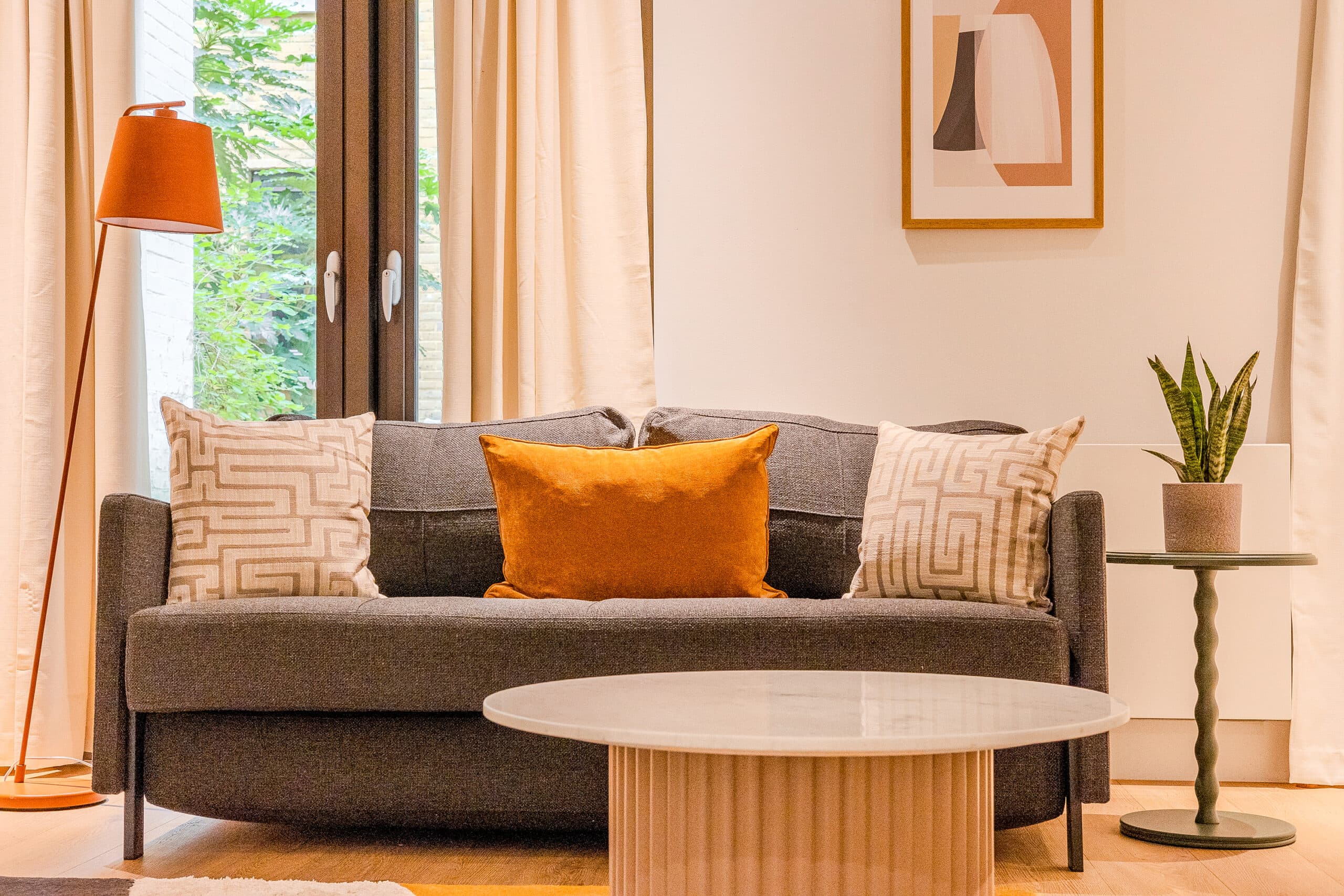 Your-Apartment-St-Pauls-Execuitive-1-Bedroom-Duplex-Apartment-1a-5-scaled