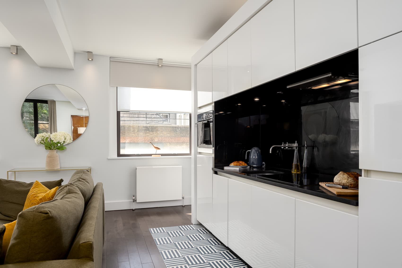 Your-Apartment-St.-Pauls-1-Bedroom-Apartment-17