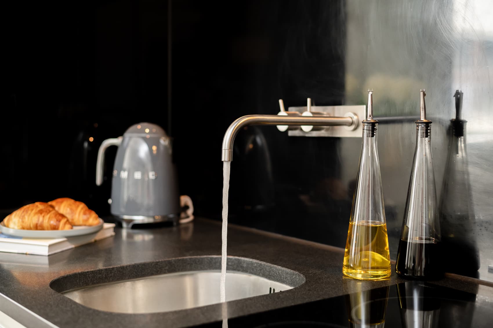 Your-Apartment-St.-Pauls-1-Bedroom-Apartment-18