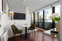 Your-Apartment-Tower-of-London-Studio-1