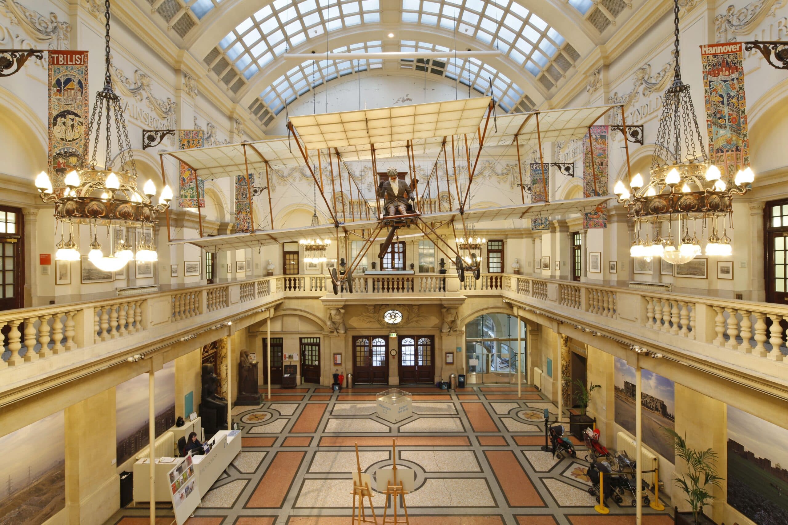 e729889046ef4e9a9494571533af5a5b-scaled