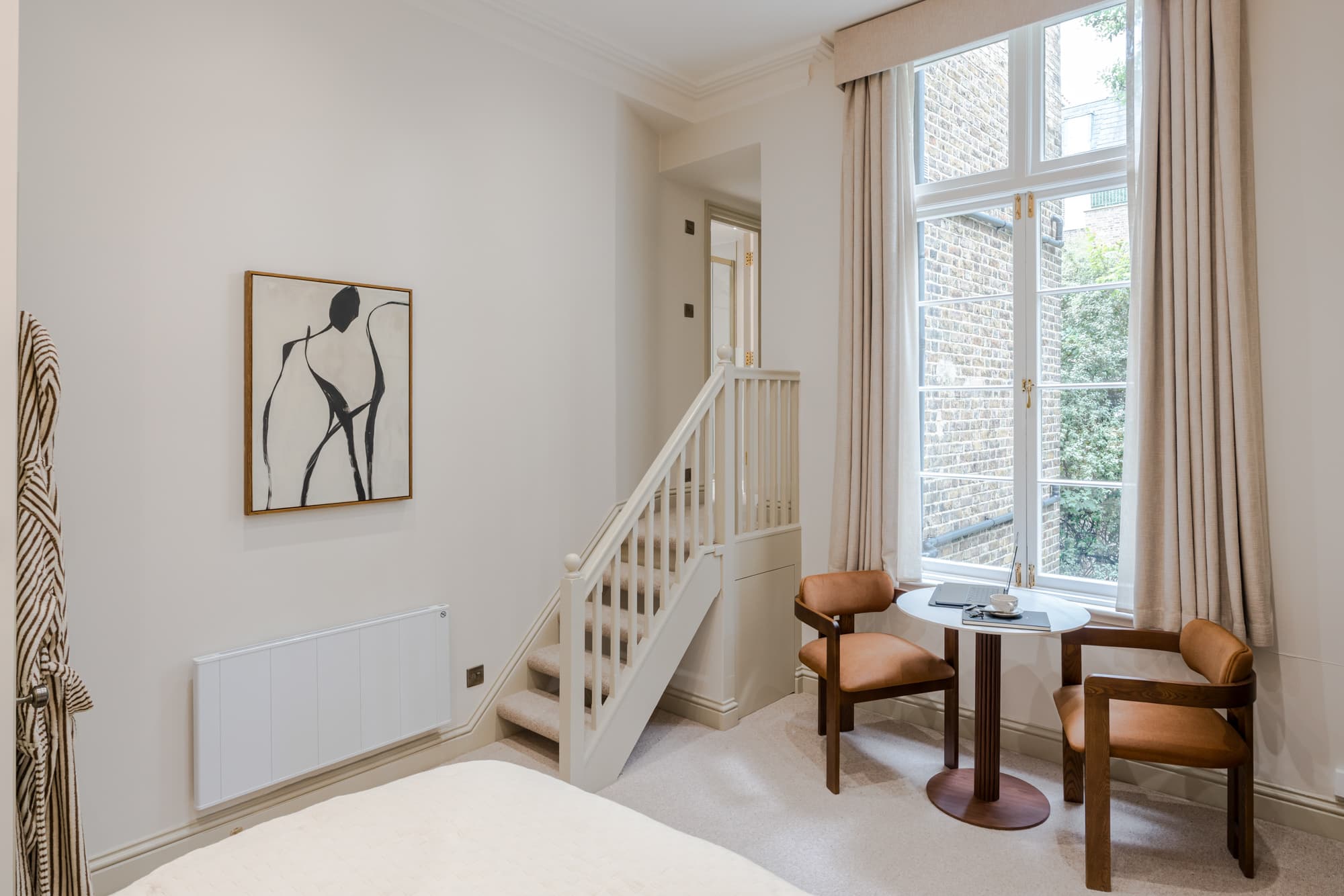 Serviced Apartments in Earl's Court with kitchens