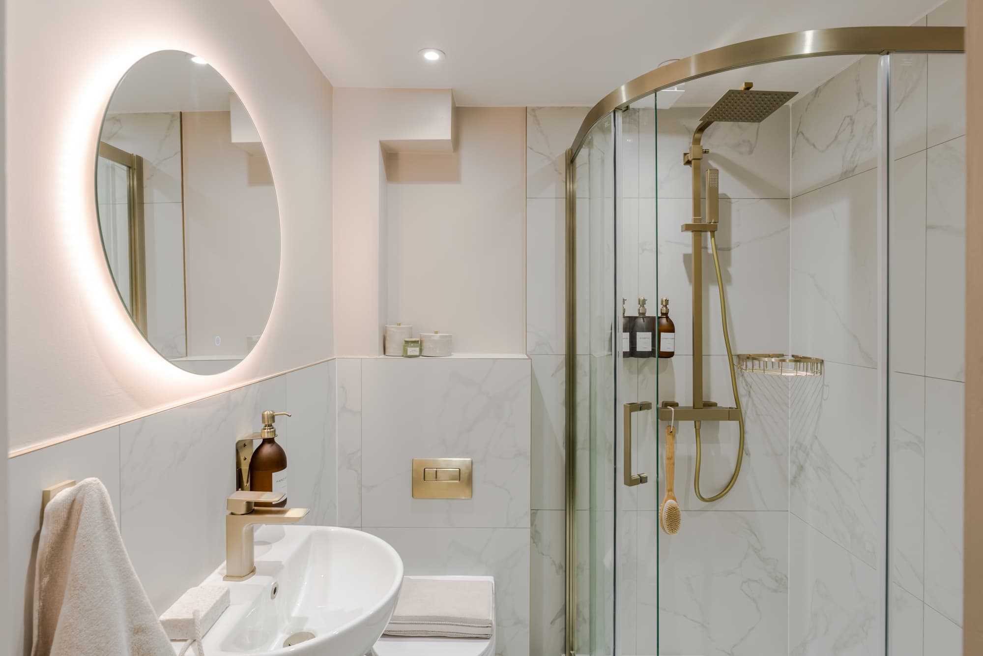 Serviced Apartments in Earl's Court with kitchens