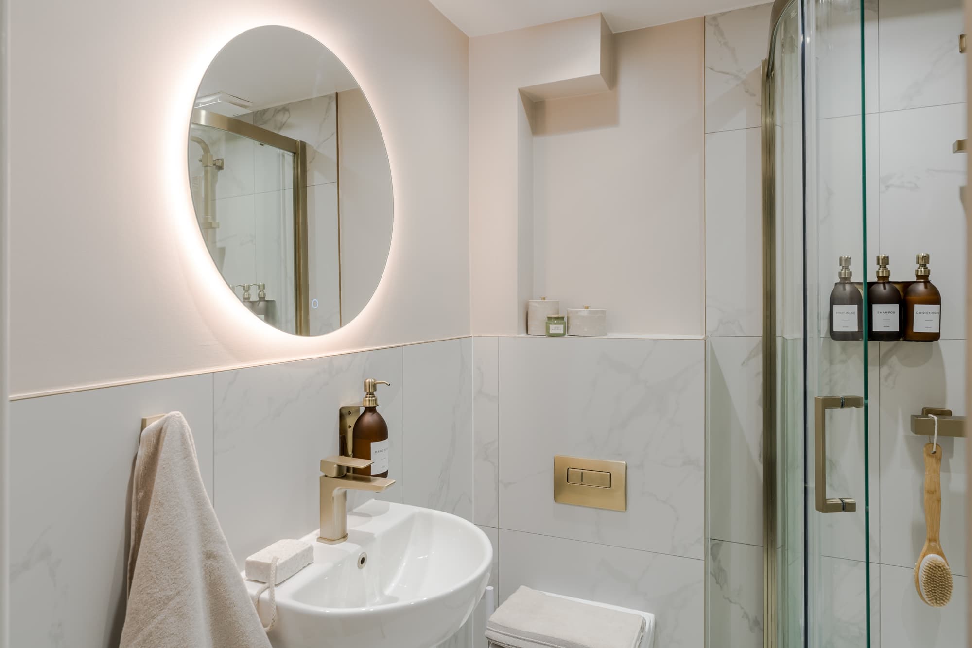 Serviced Apartments in Earl's Court with kitchens