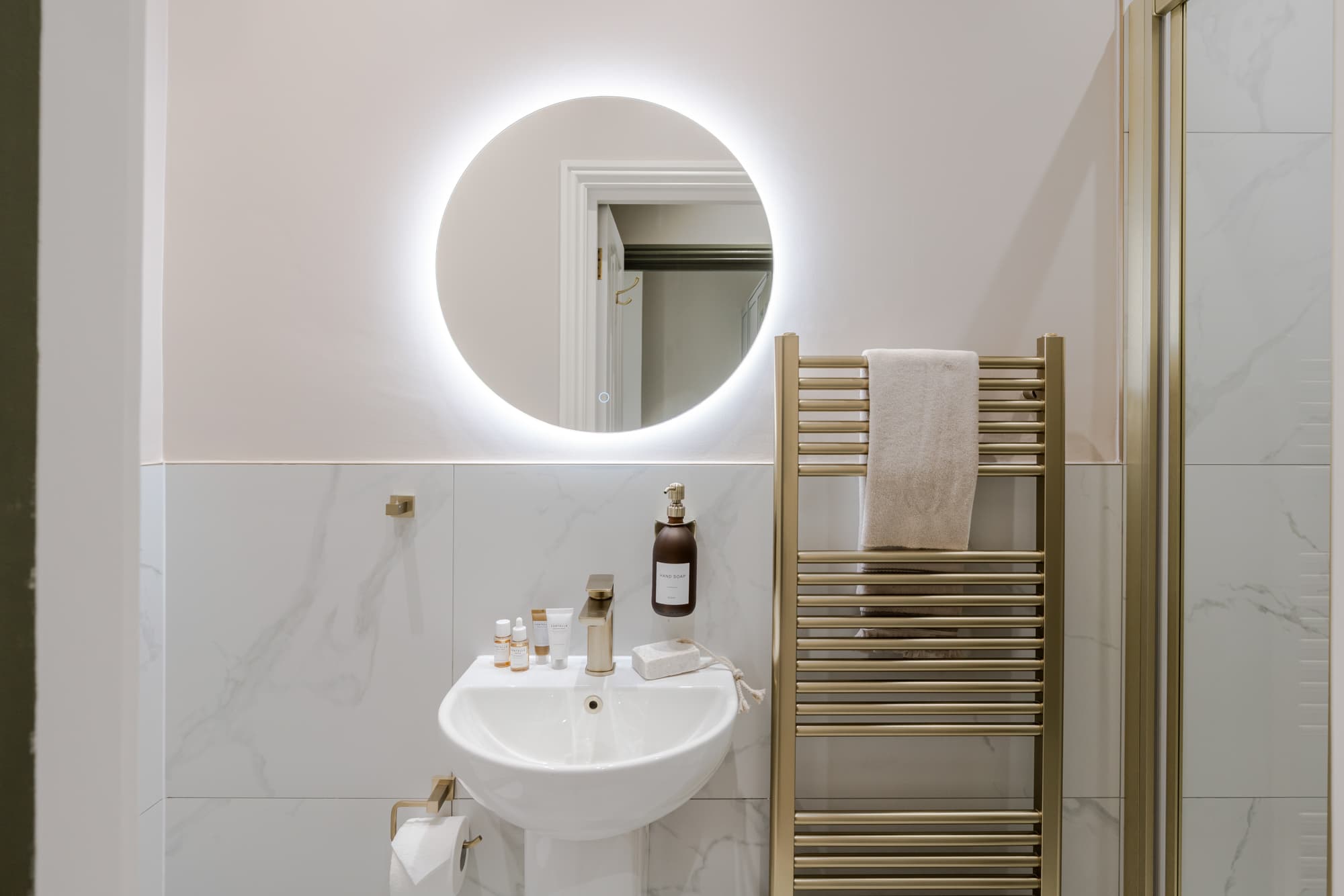 Studio Apartments in Earl's Court