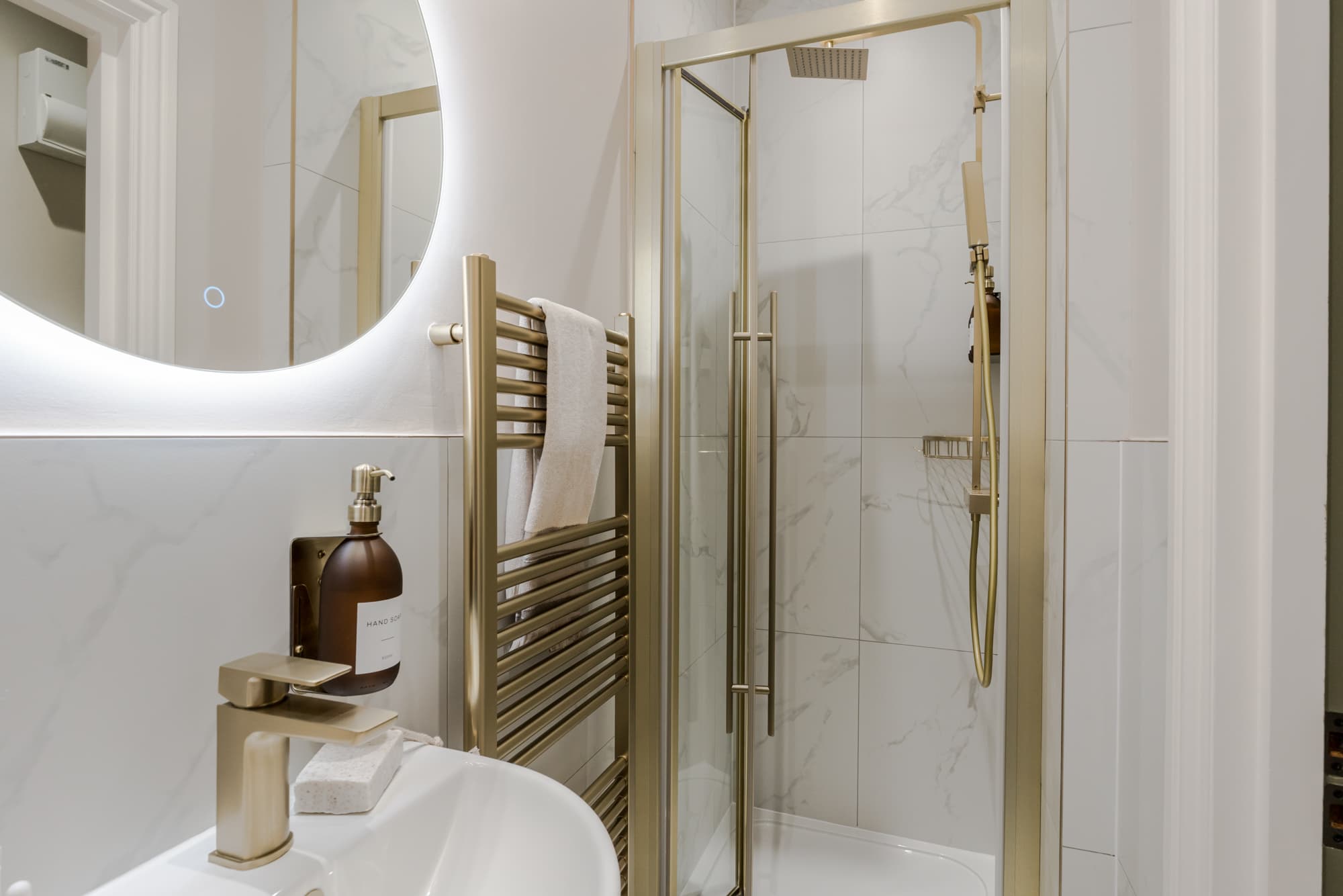 Studio Apartments in Earl's Court