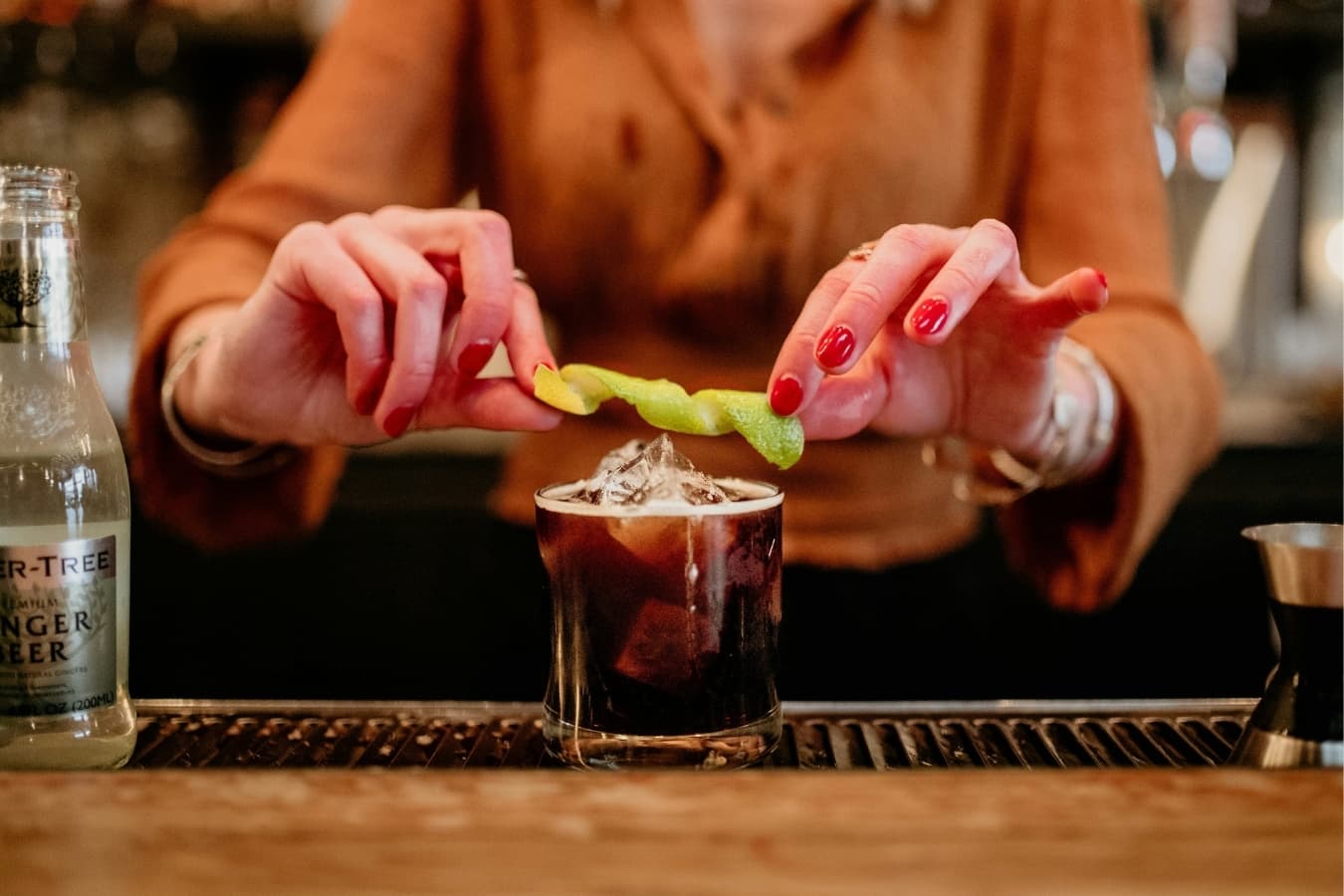 Top Spots for a Drink in Chelsea - Preview Card